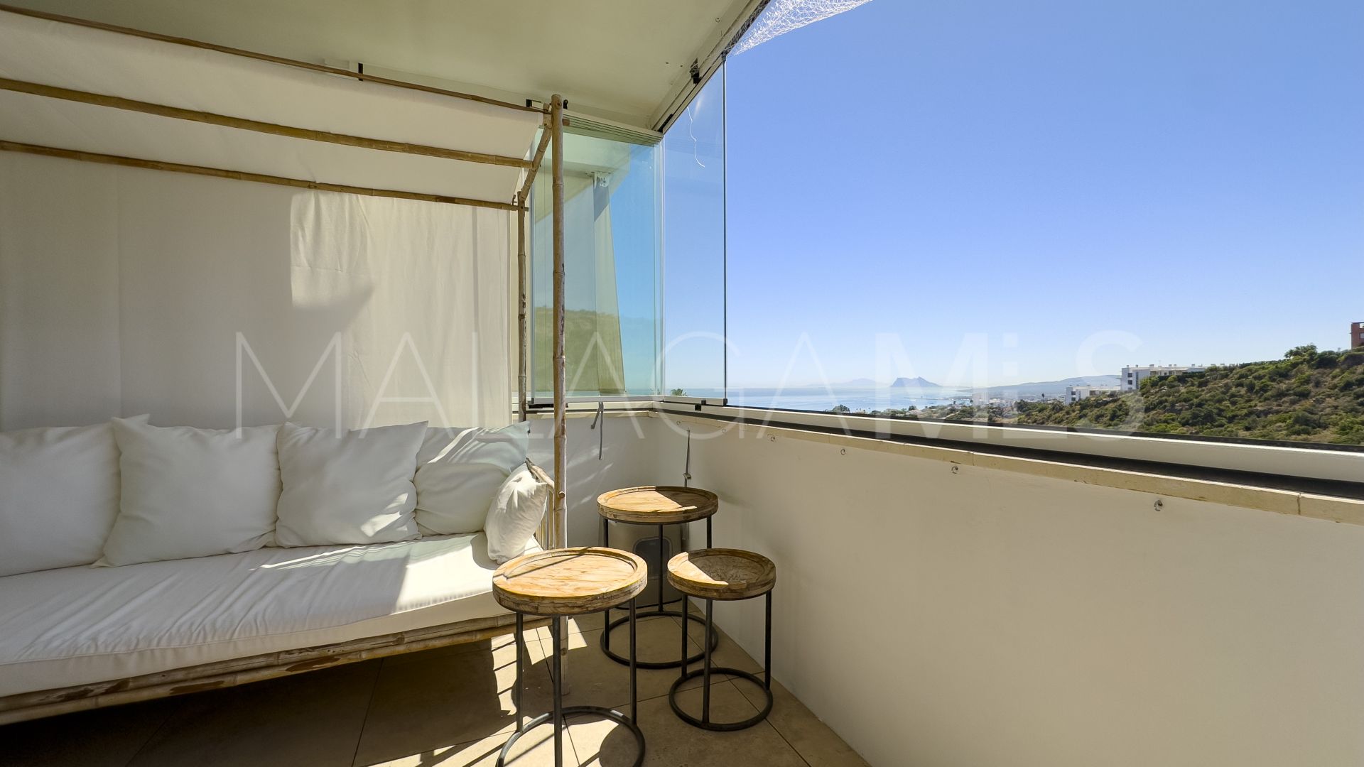Markplanslägenhet for sale in Bahia de las Rocas