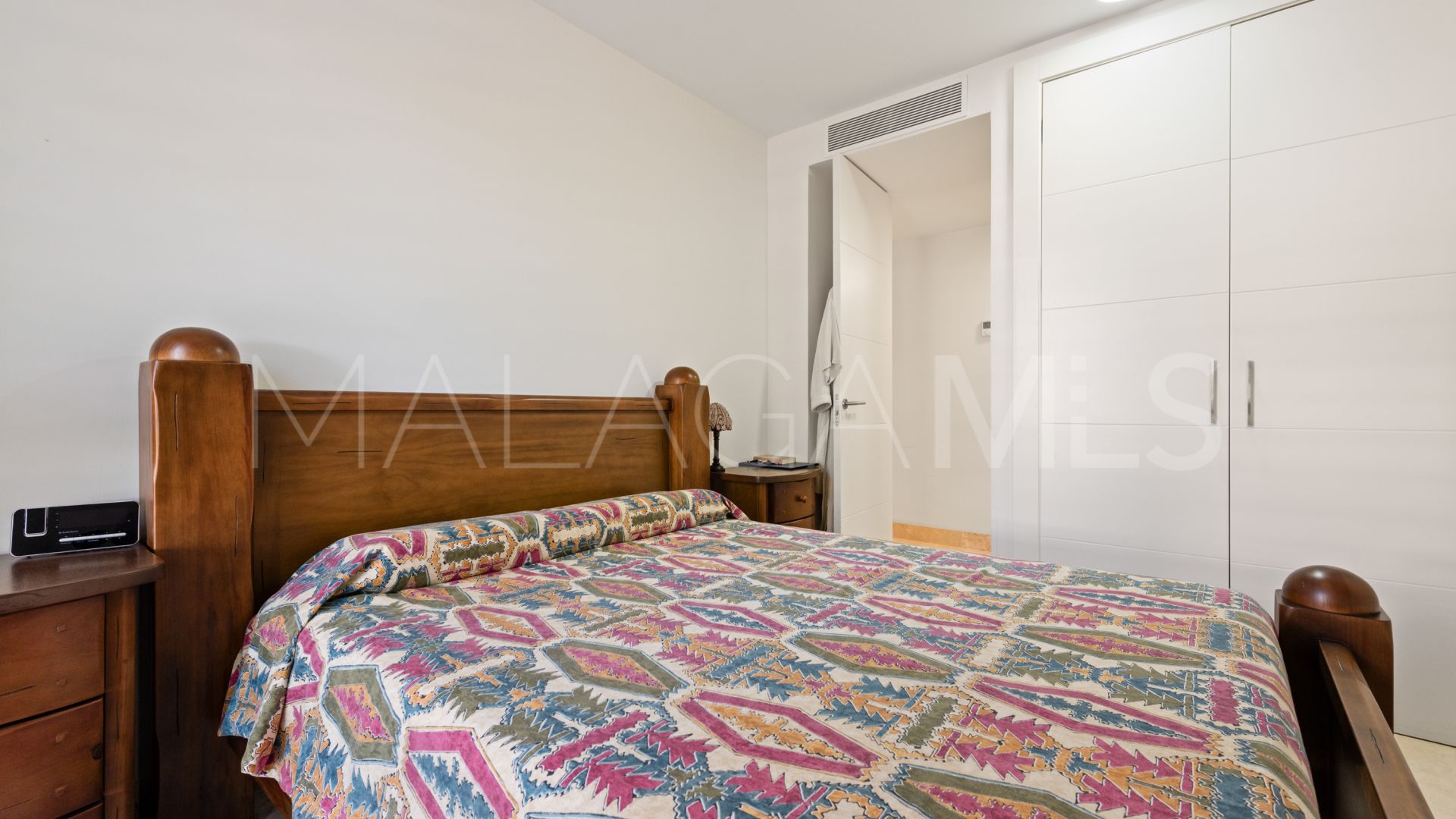 Buy ground floor apartment in La Paloma with 4 bedrooms