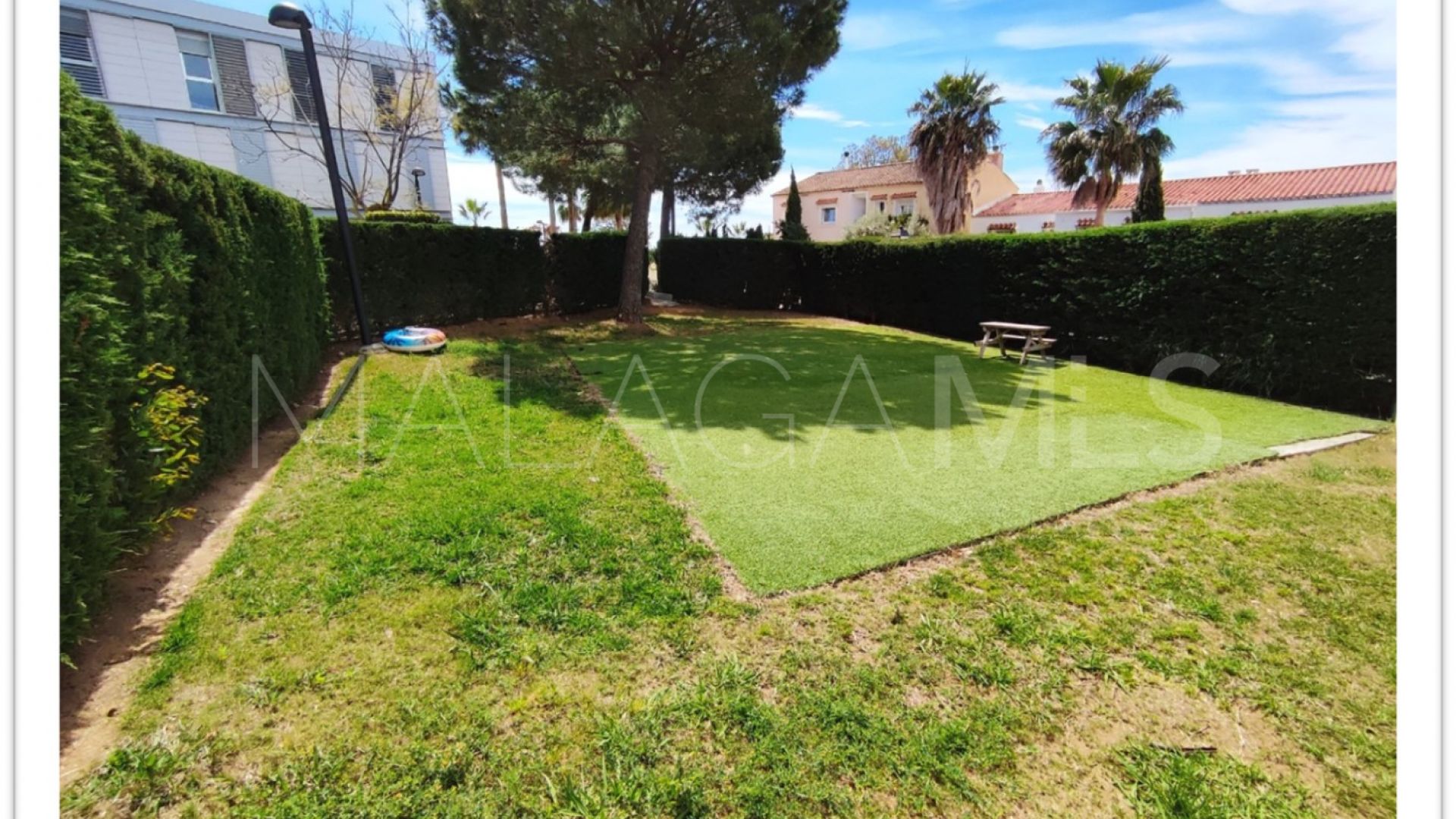 Buy ground floor apartment in La Paloma with 4 bedrooms