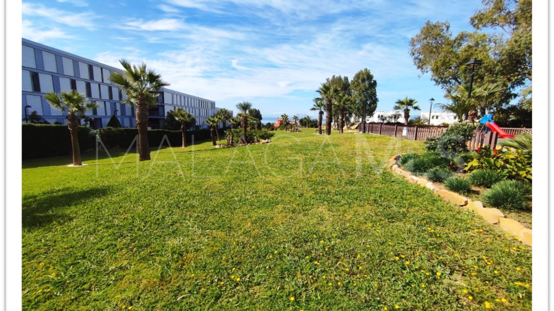 Buy ground floor apartment in La Paloma with 4 bedrooms