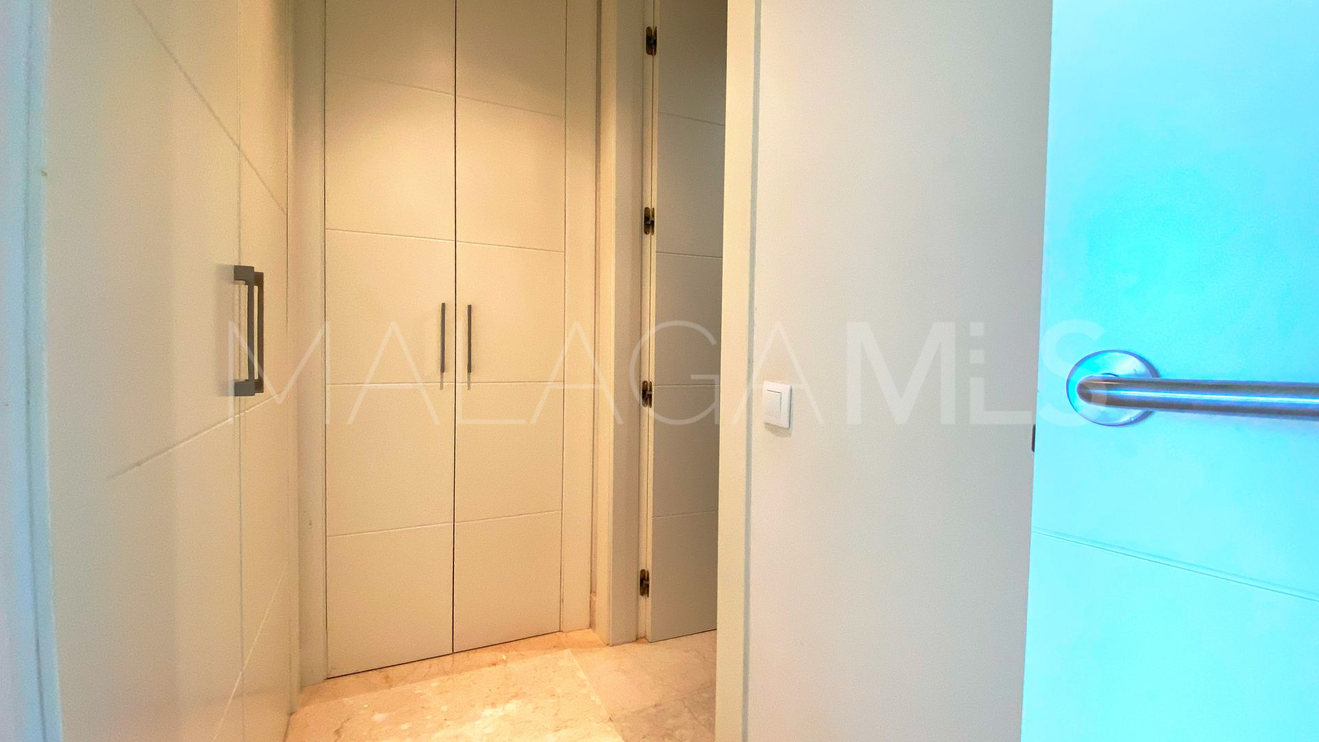 Buy penthouse with 2 bedrooms in La Paloma