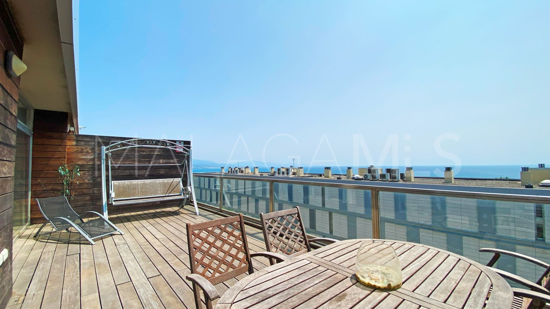 Buy penthouse with 2 bedrooms in La Paloma
