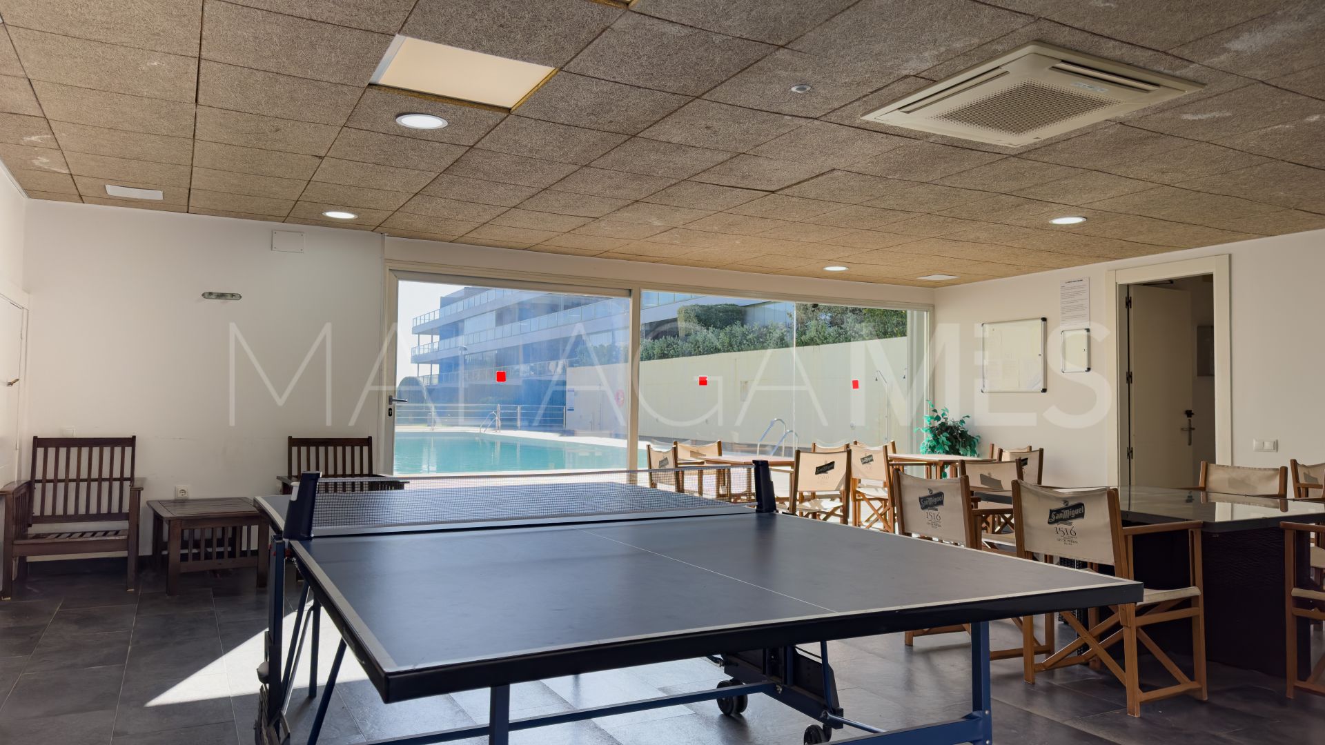 Buy penthouse with 2 bedrooms in La Paloma