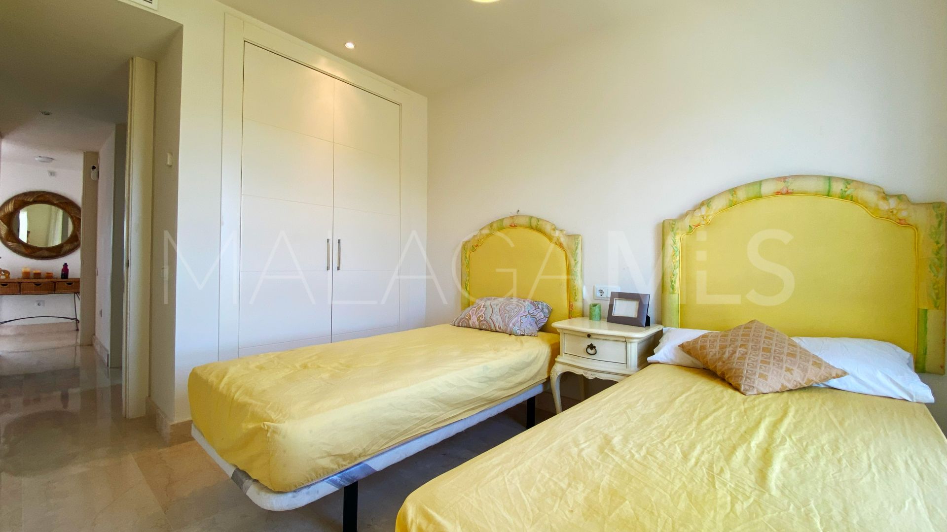 Buy penthouse with 2 bedrooms in La Paloma