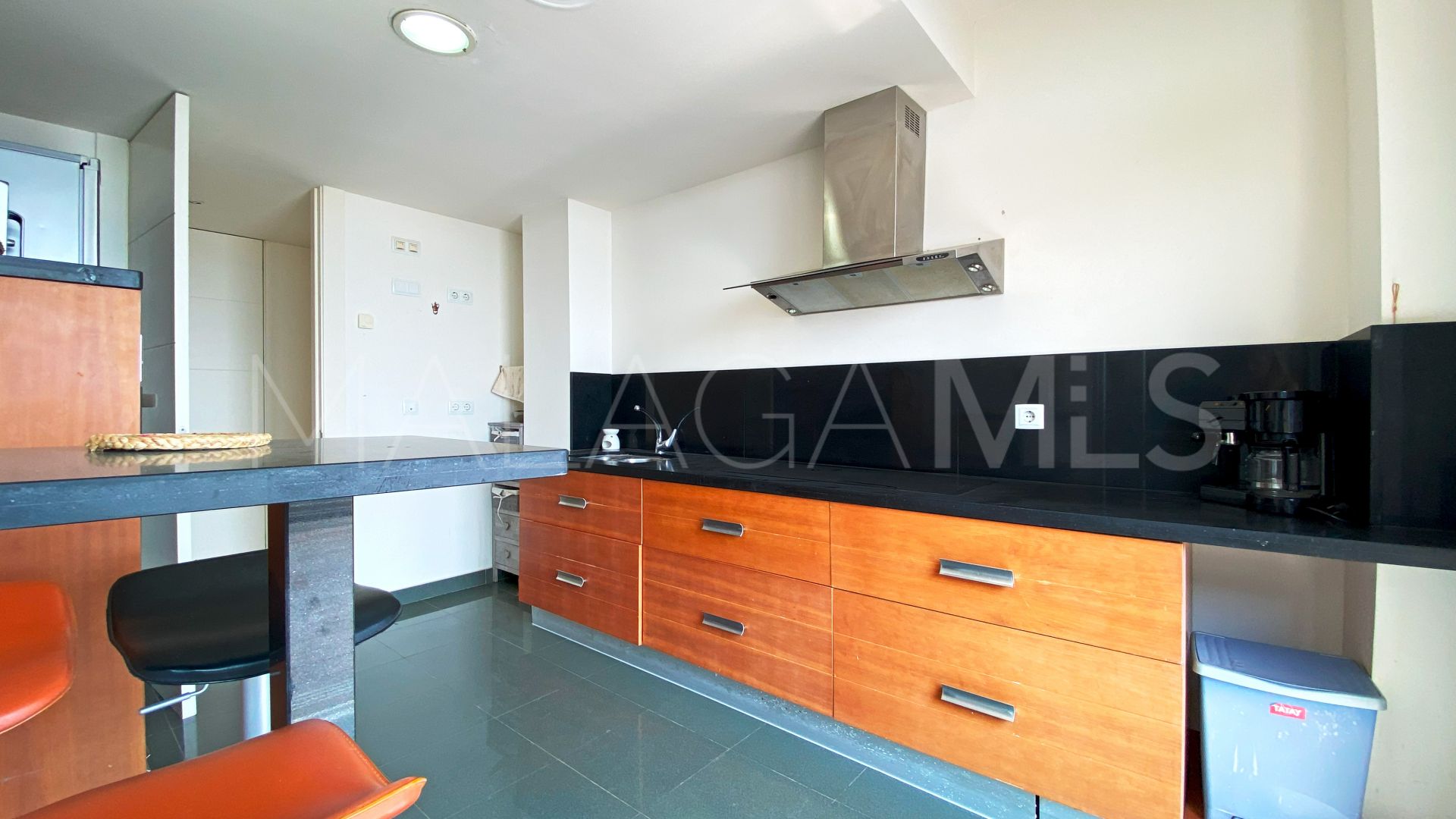Buy penthouse with 2 bedrooms in La Paloma