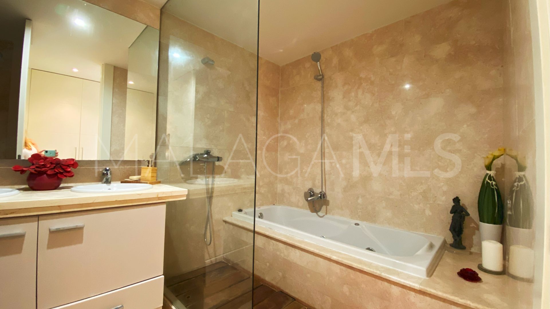 Buy penthouse with 2 bedrooms in La Paloma