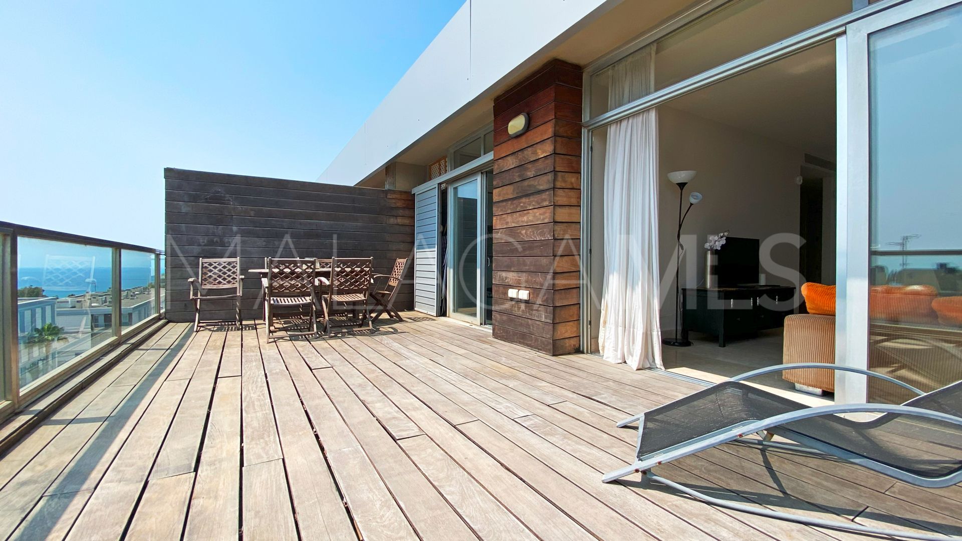 Buy penthouse with 2 bedrooms in La Paloma