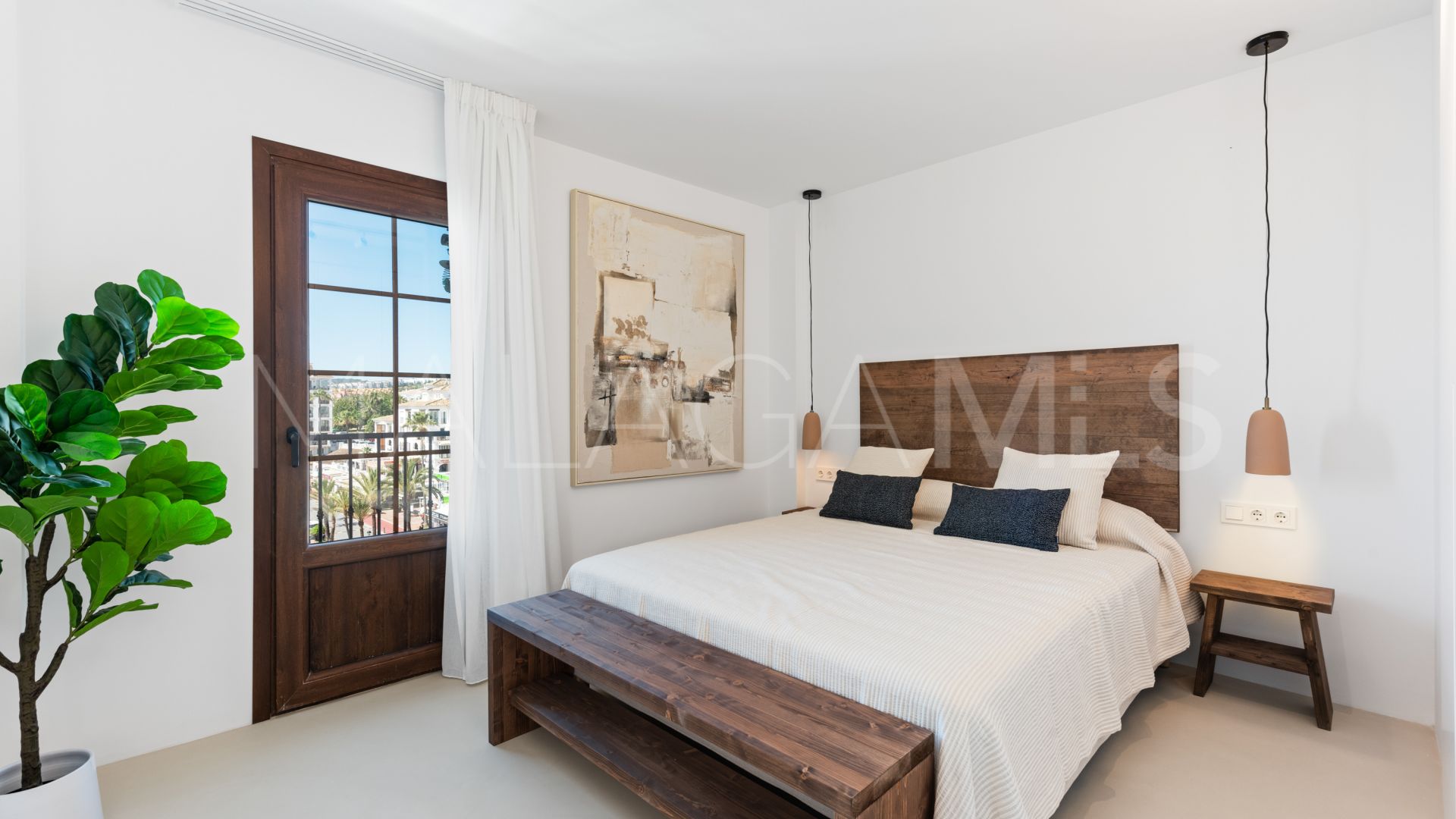 Atico duplex de 4 bedrooms for sale in Puerto La Duquesa
