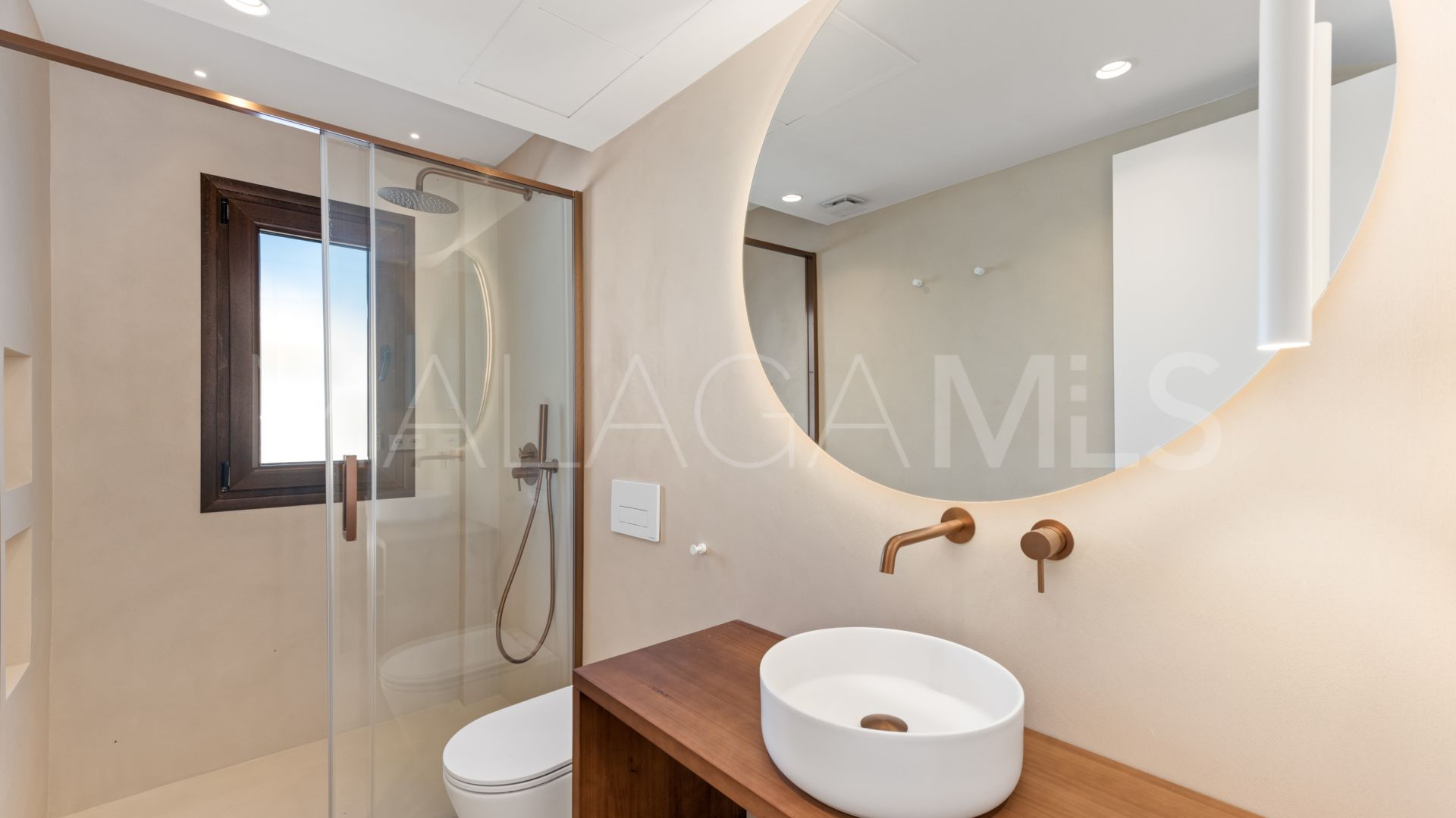 Atico duplex de 4 bedrooms for sale in Puerto La Duquesa