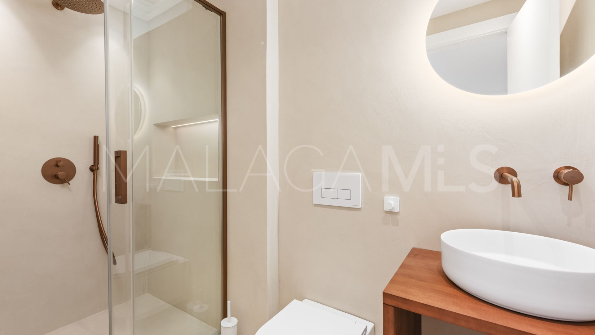Atico duplex de 4 bedrooms for sale in Puerto La Duquesa