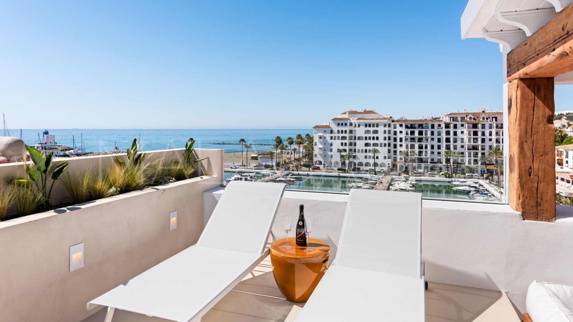 Atico duplex de 4 bedrooms for sale in Puerto La Duquesa