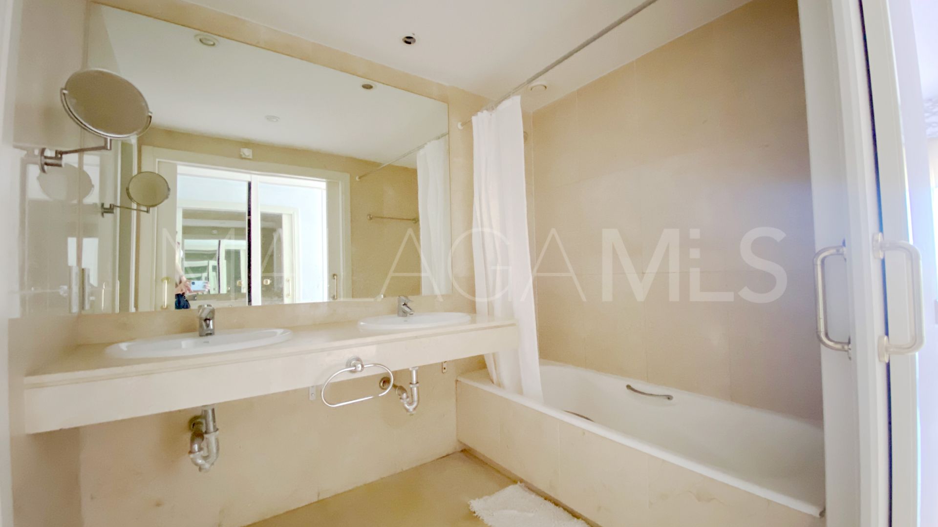 Appartement for sale in Los Granados de Duquesa