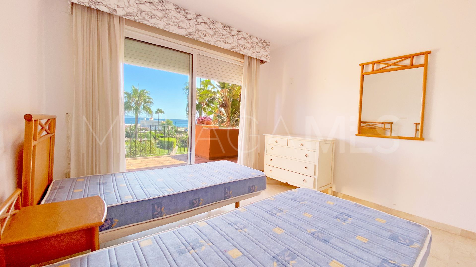 Appartement for sale in Los Granados de Duquesa