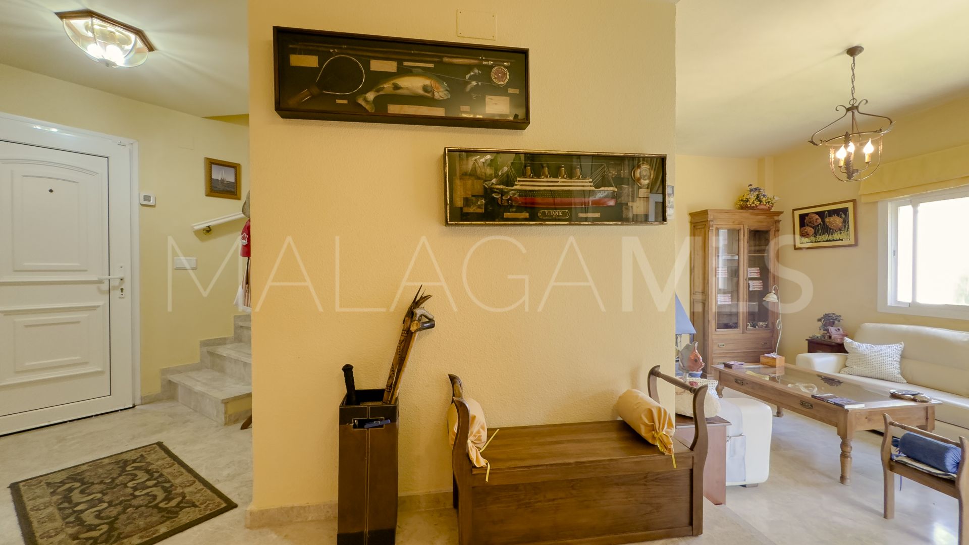 Radhus for sale in Manilva Beach