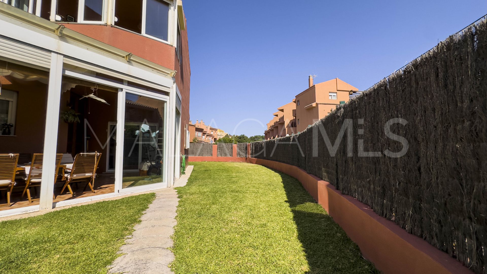 Radhus for sale in Manilva Beach