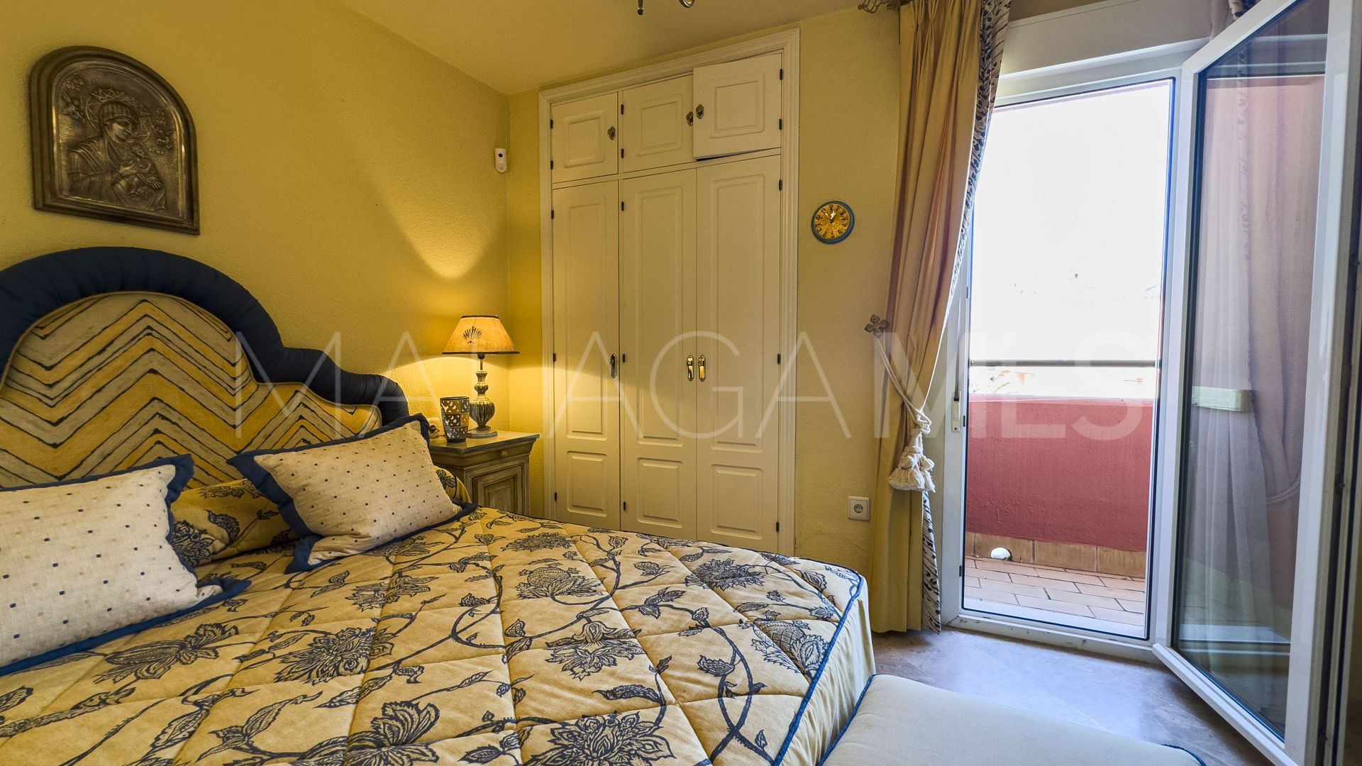 Radhus for sale in Manilva Beach