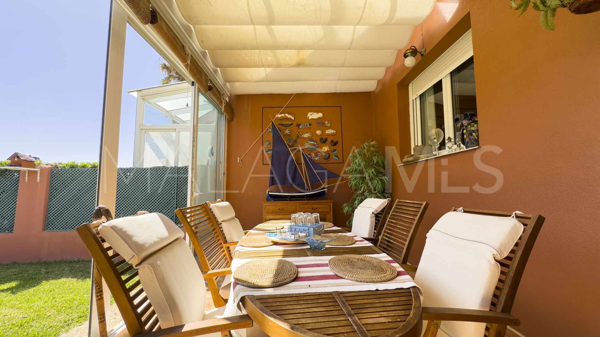 Radhus for sale in Manilva Beach