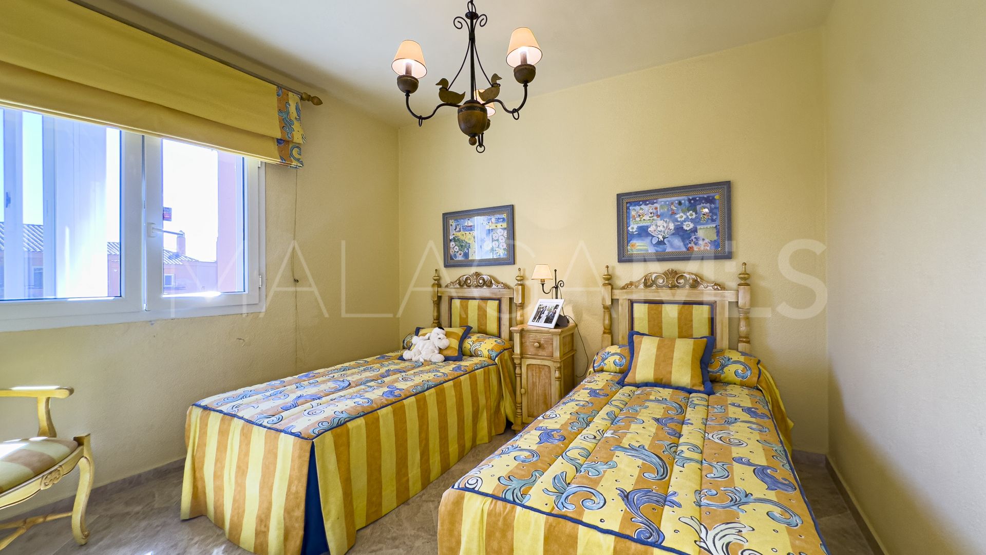 Radhus for sale in Manilva Beach