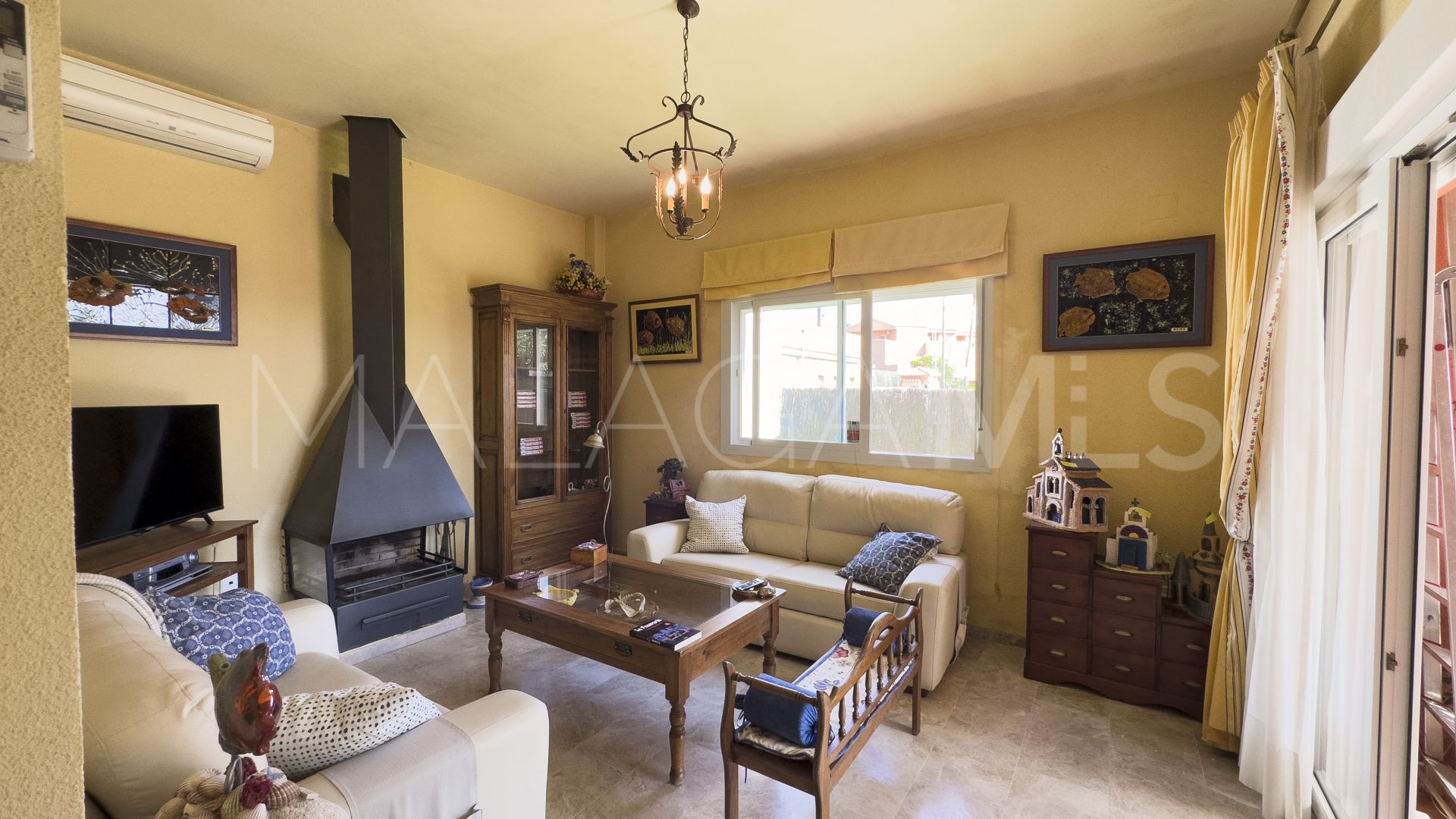 Radhus for sale in Manilva Beach