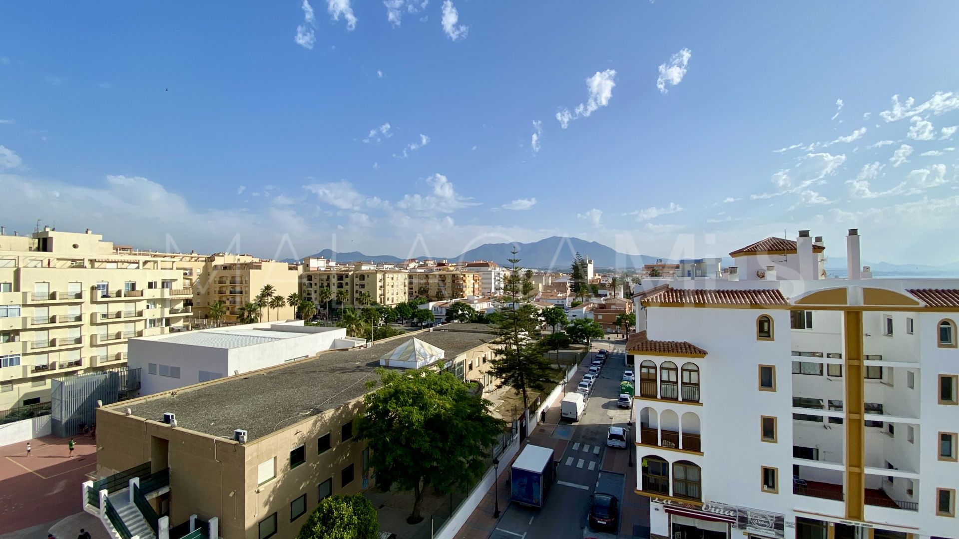 Buy apartment with 2 bedrooms in Sabinillas