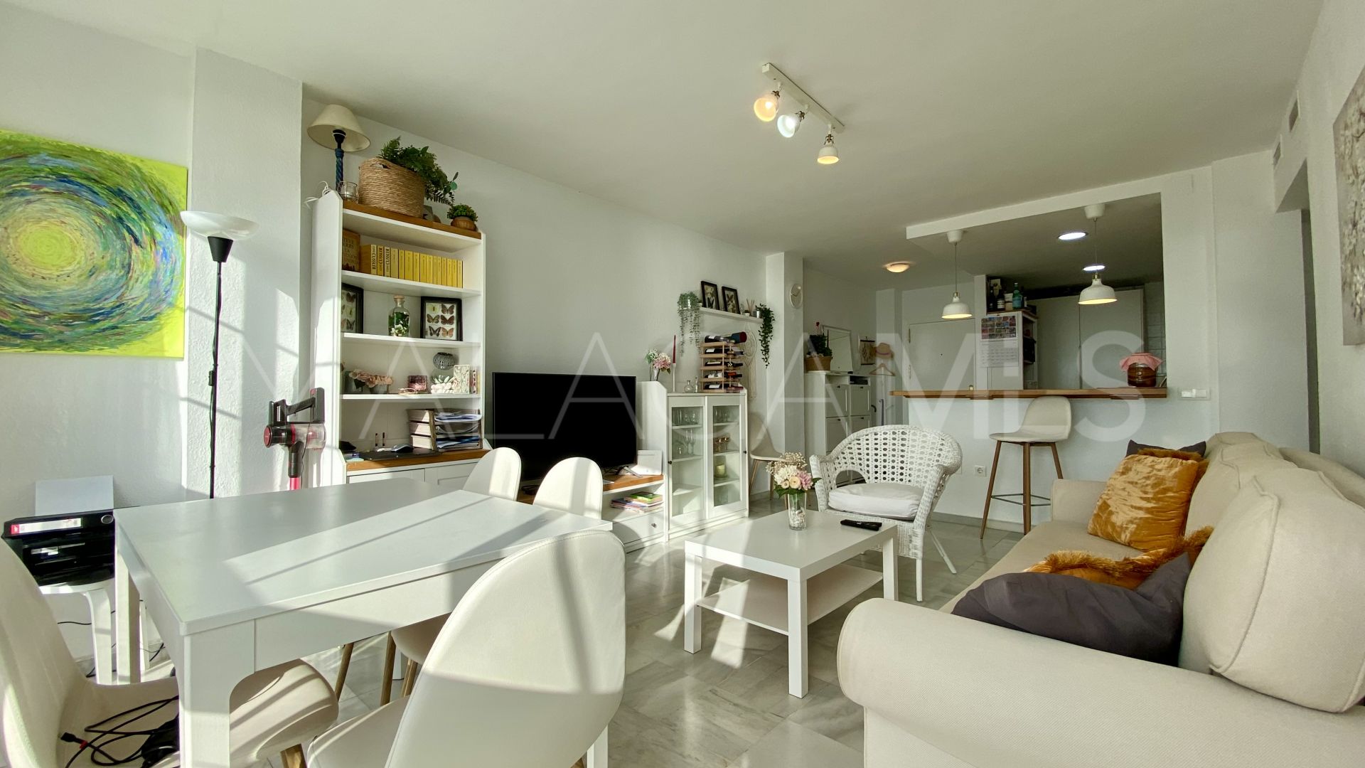 Buy apartment with 2 bedrooms in Sabinillas