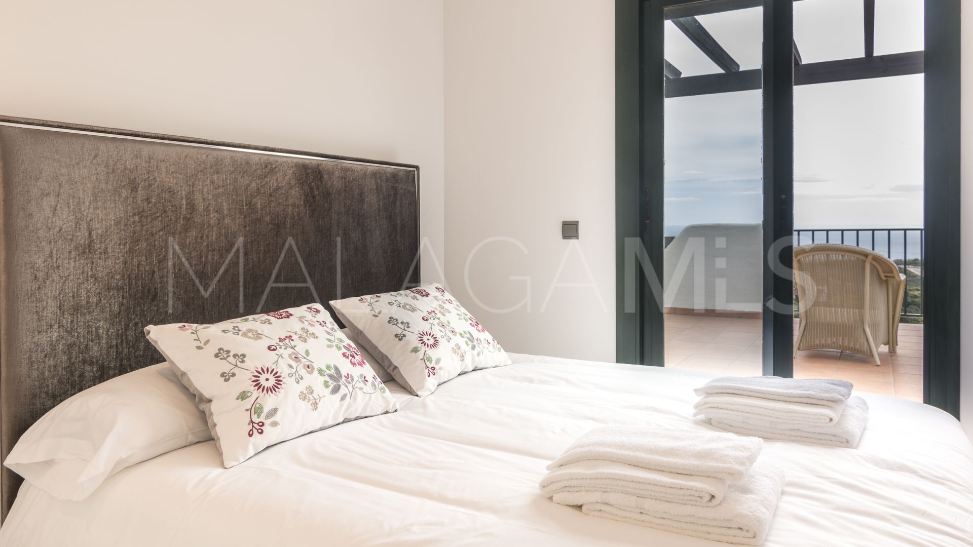 3 bedrooms Mirabella penthouse for sale