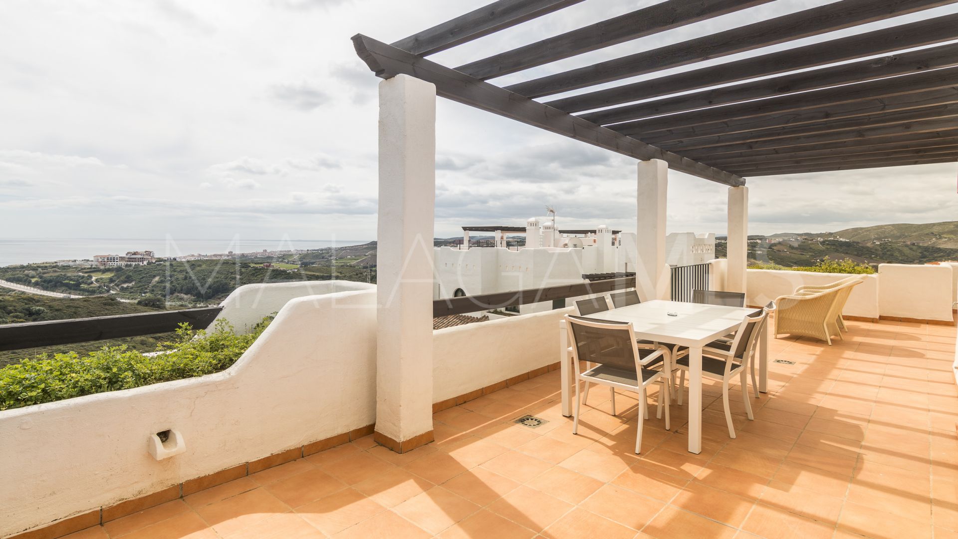 3 bedrooms Mirabella penthouse for sale