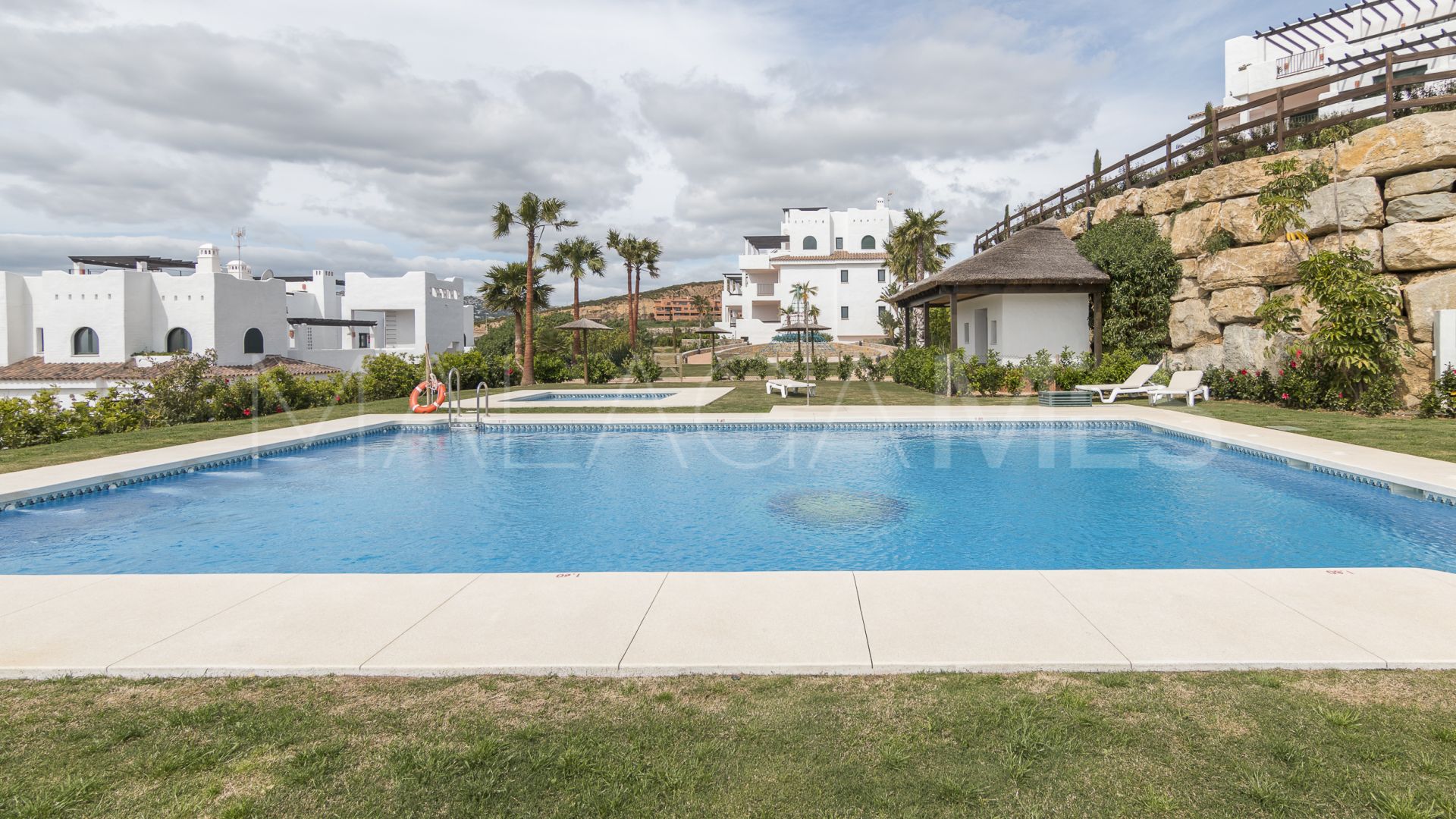 3 bedrooms Mirabella penthouse for sale