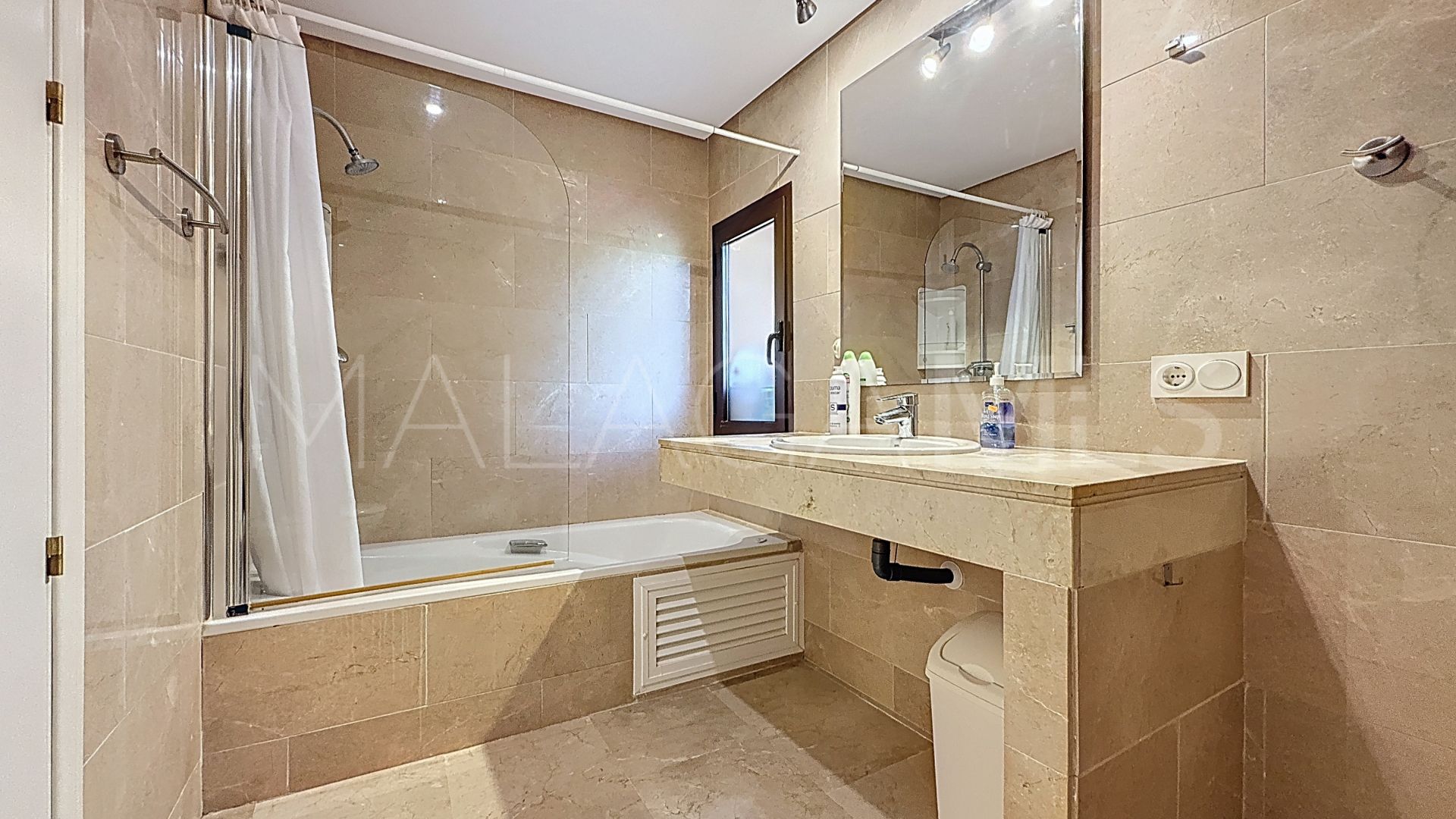 Apartment for sale in Sabinillas
