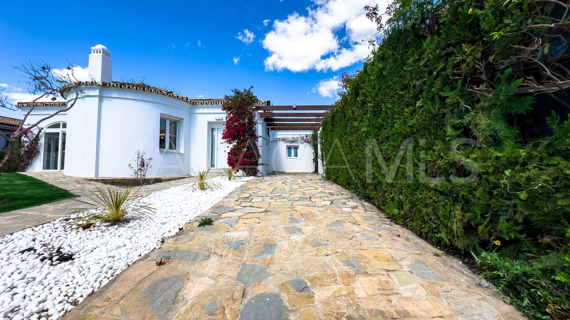 Villa for sale in Hacienda Guadalupe