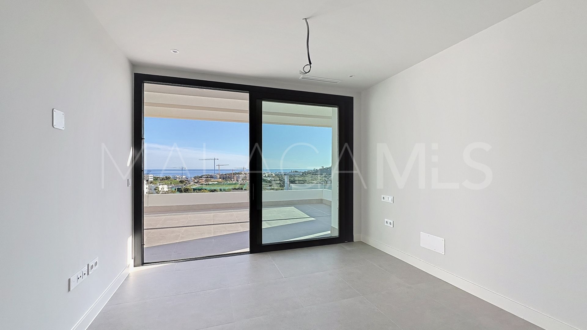 Penthaus for sale in Azahar de Estepona