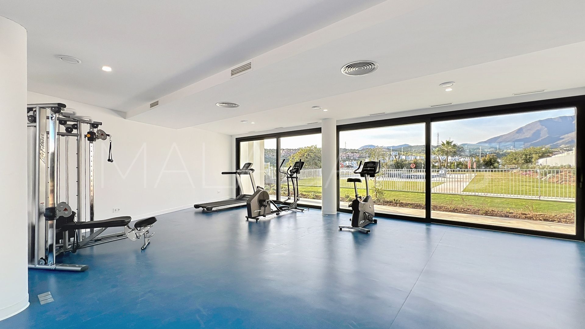 Penthaus for sale in Azahar de Estepona
