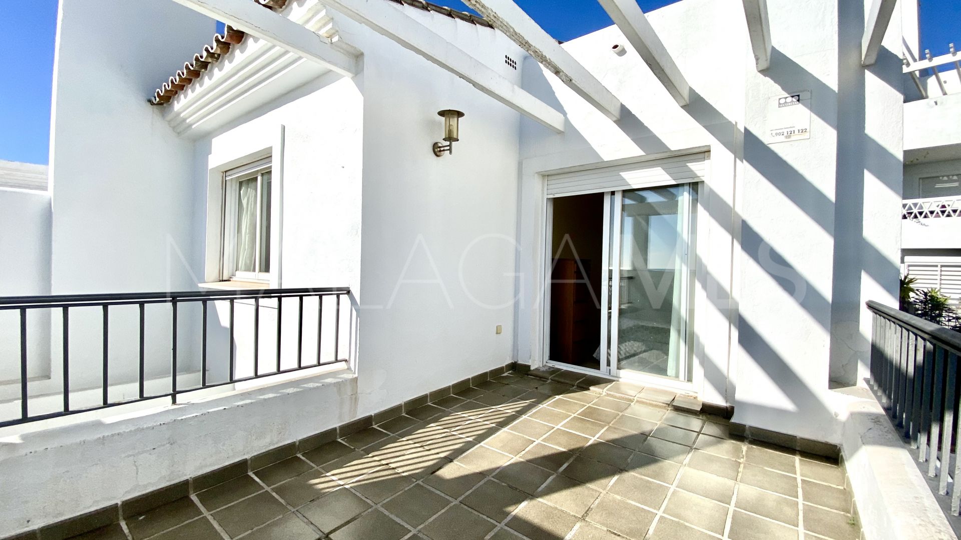 Duplex penthouse for sale in Bahia de Casares