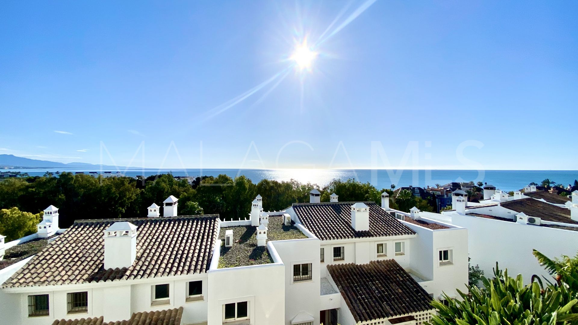 Duplex penthouse for sale in Bahia de Casares