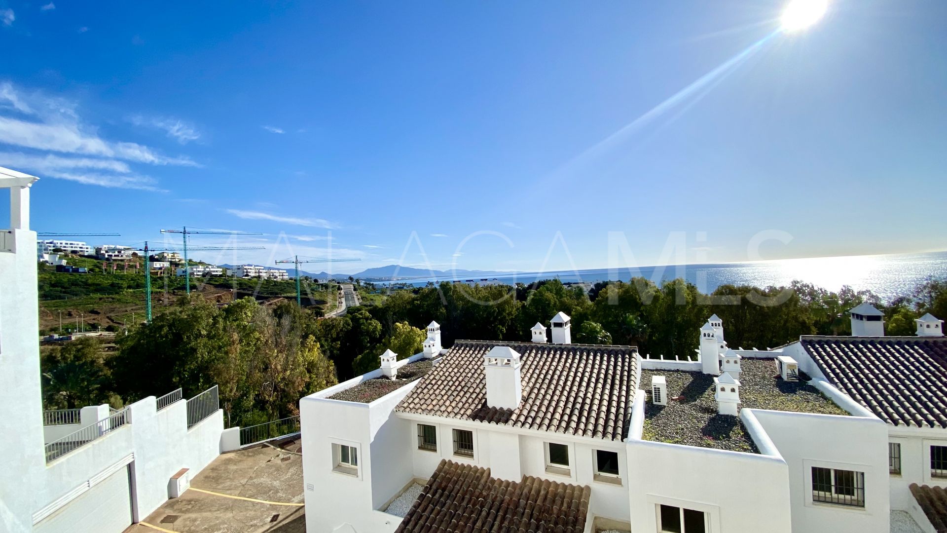 Duplex penthouse for sale in Bahia de Casares