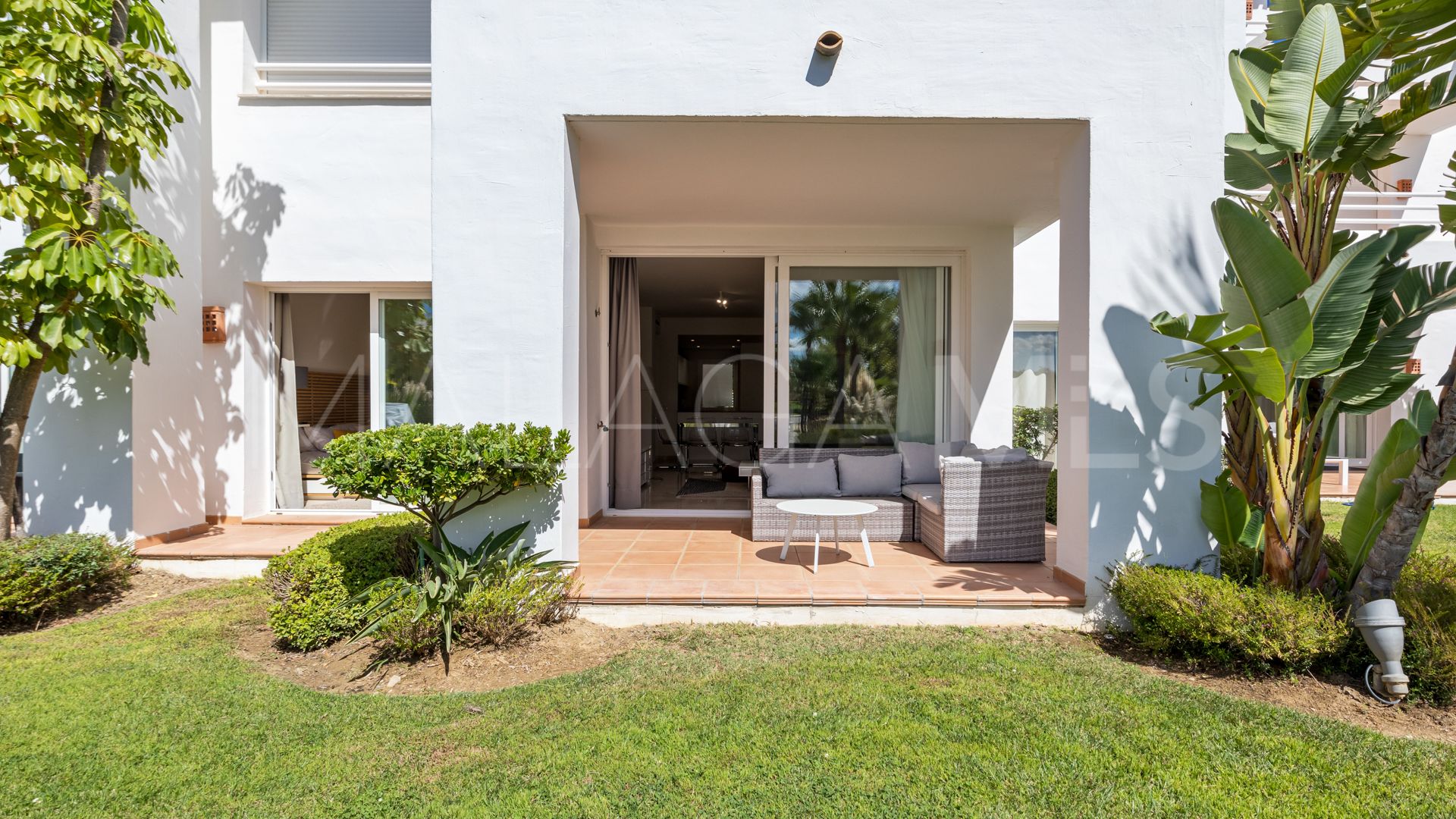 Appartement rez de chaussée for sale in Alcazaba Lagoon