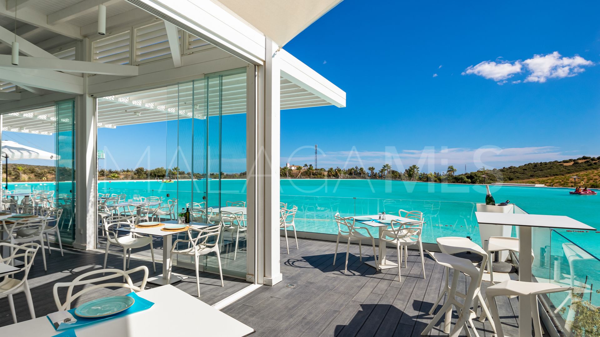 Appartement rez de chaussée for sale in Alcazaba Lagoon