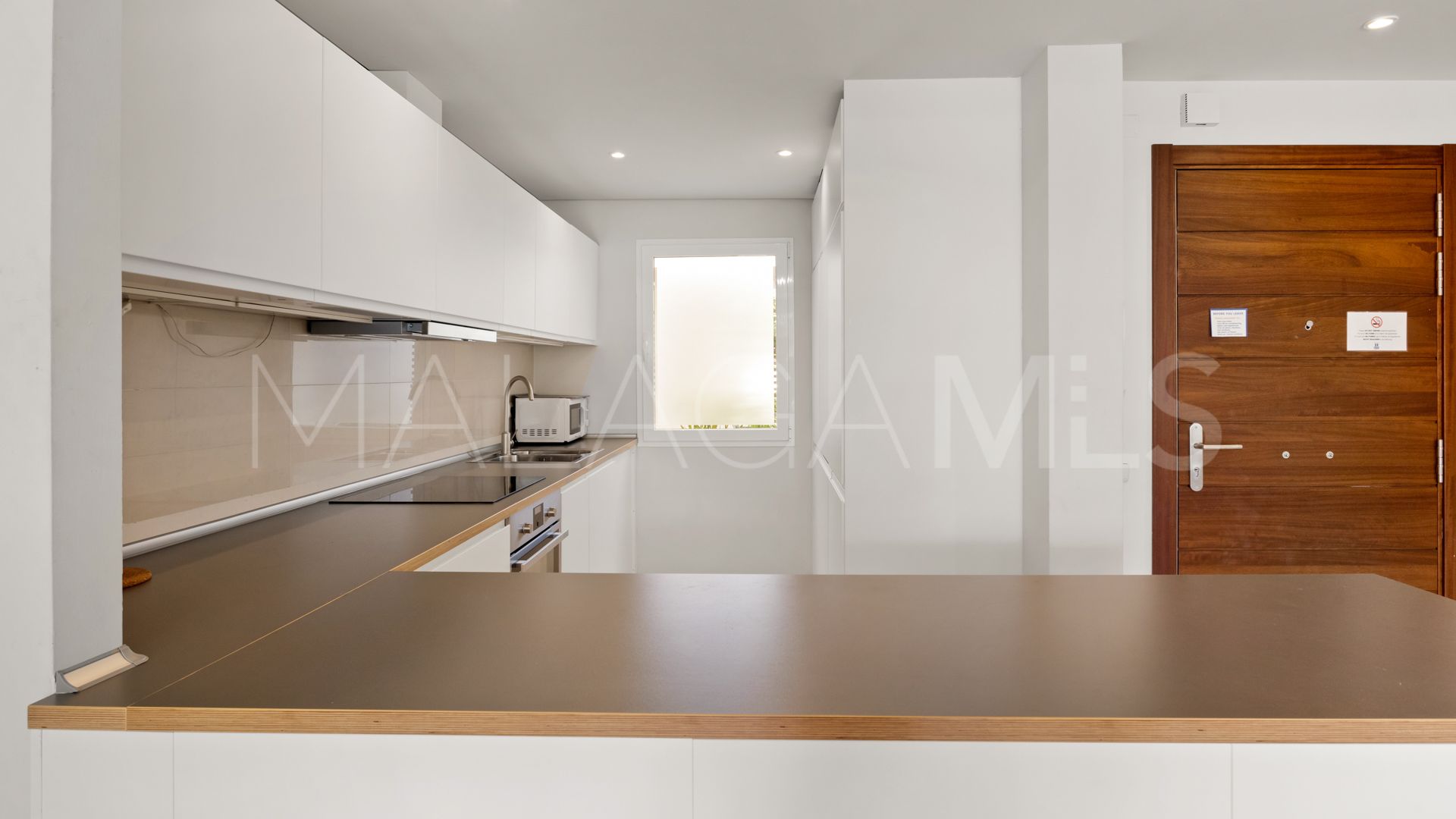 Appartement rez de chaussée for sale in Alcazaba Lagoon