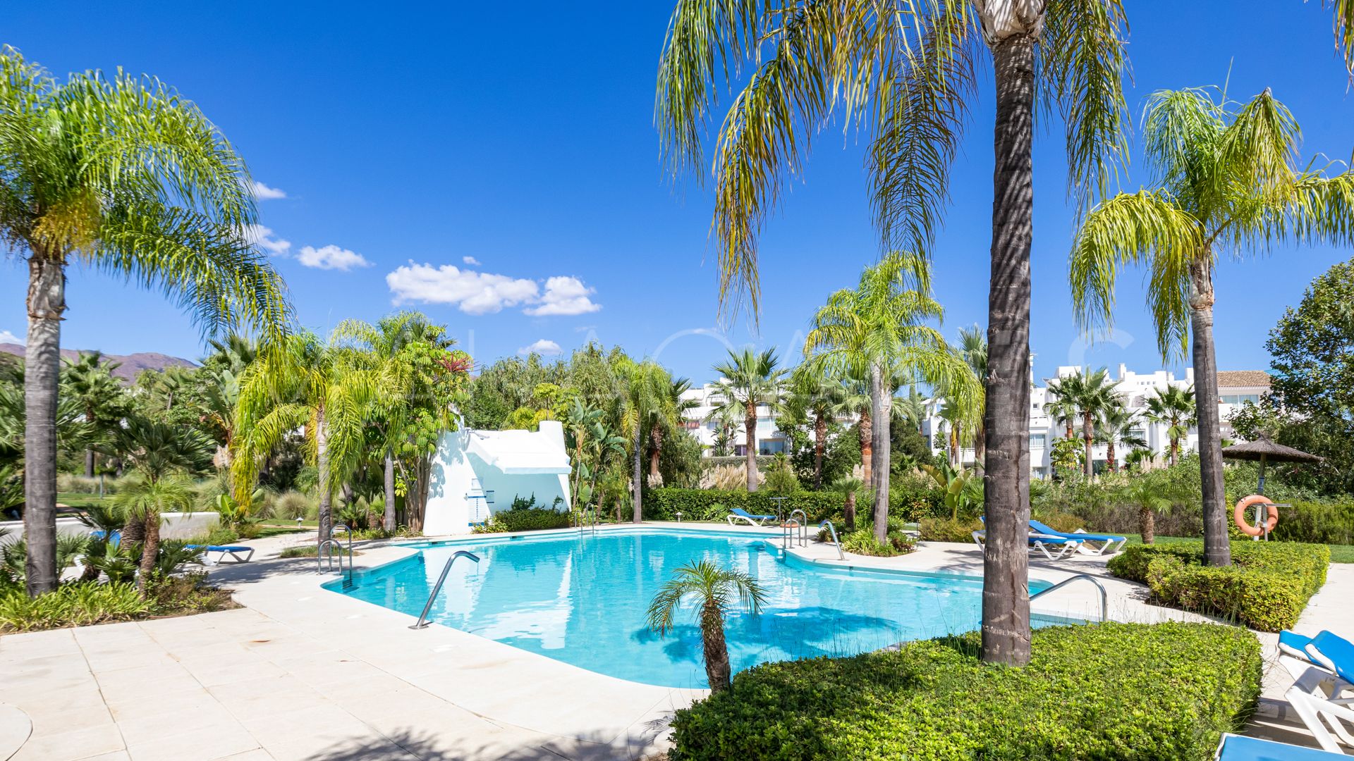 Appartement rez de chaussée for sale in Alcazaba Lagoon