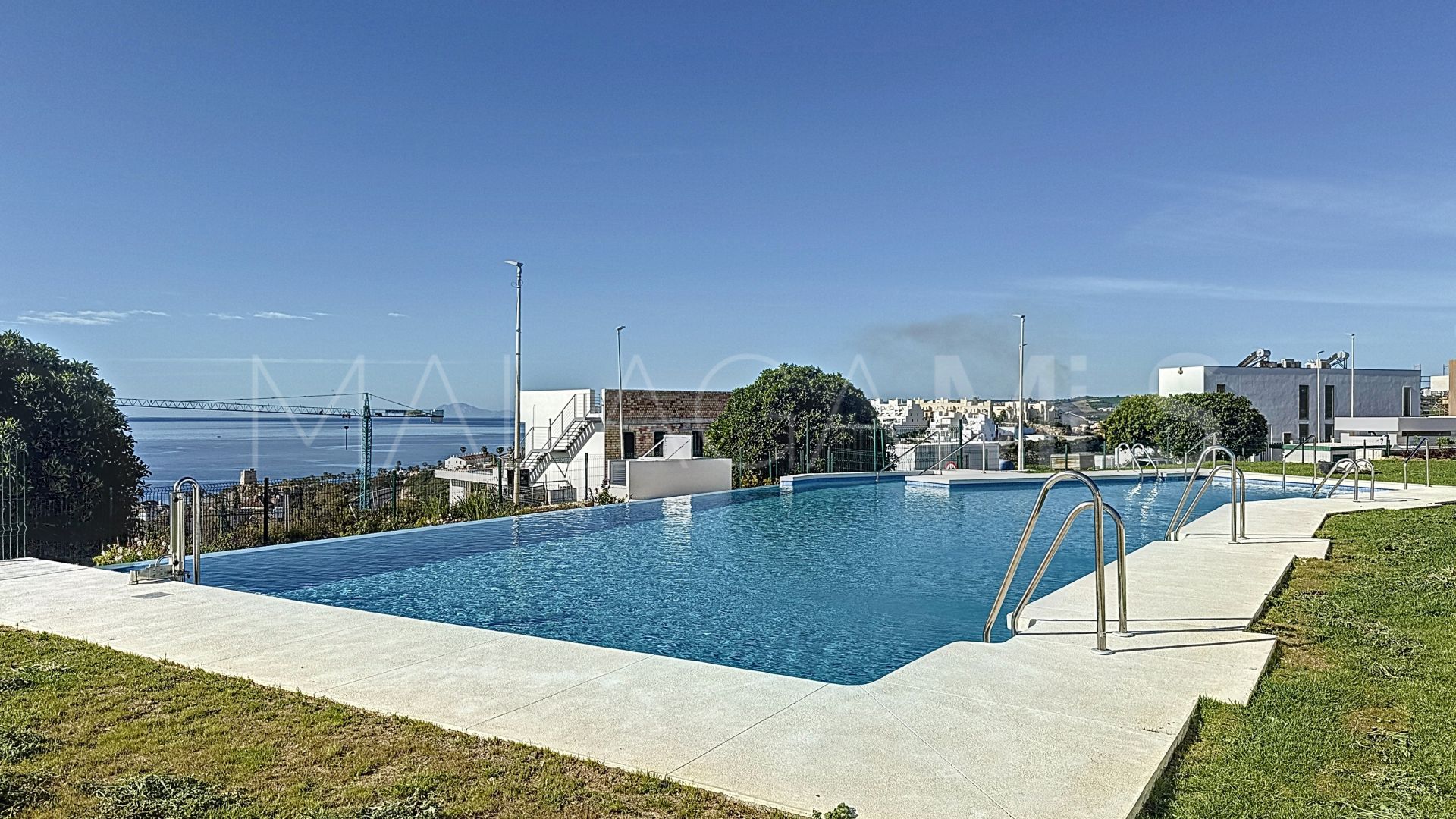Appartement rez de chaussée for sale in Camarate Golf