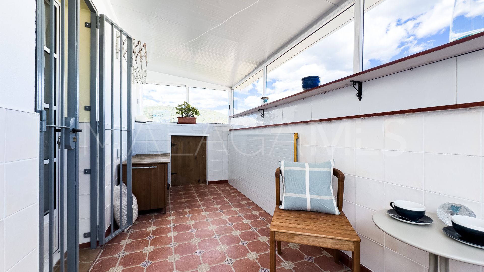 For sale 2 bedrooms duplex penthouse in Marina Duquesa