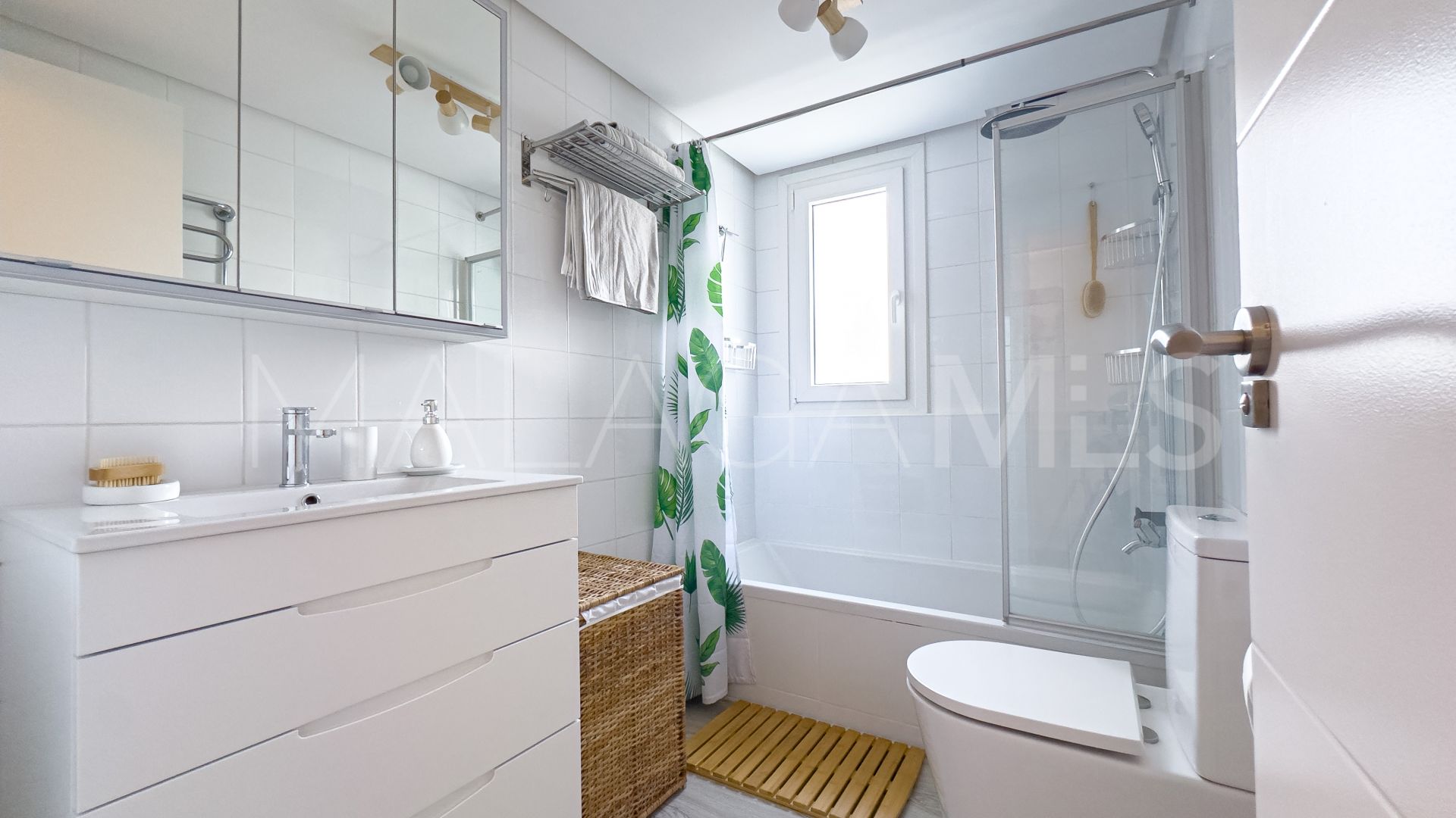 For sale 2 bedrooms duplex penthouse in Marina Duquesa