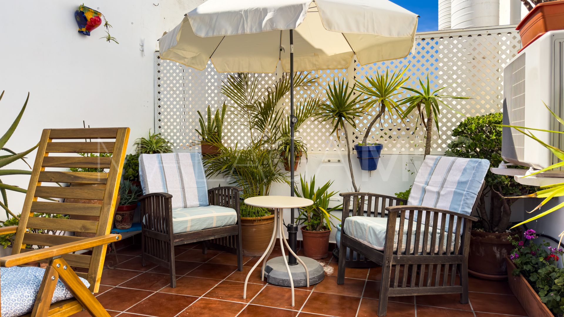 For sale 2 bedrooms duplex penthouse in Marina Duquesa