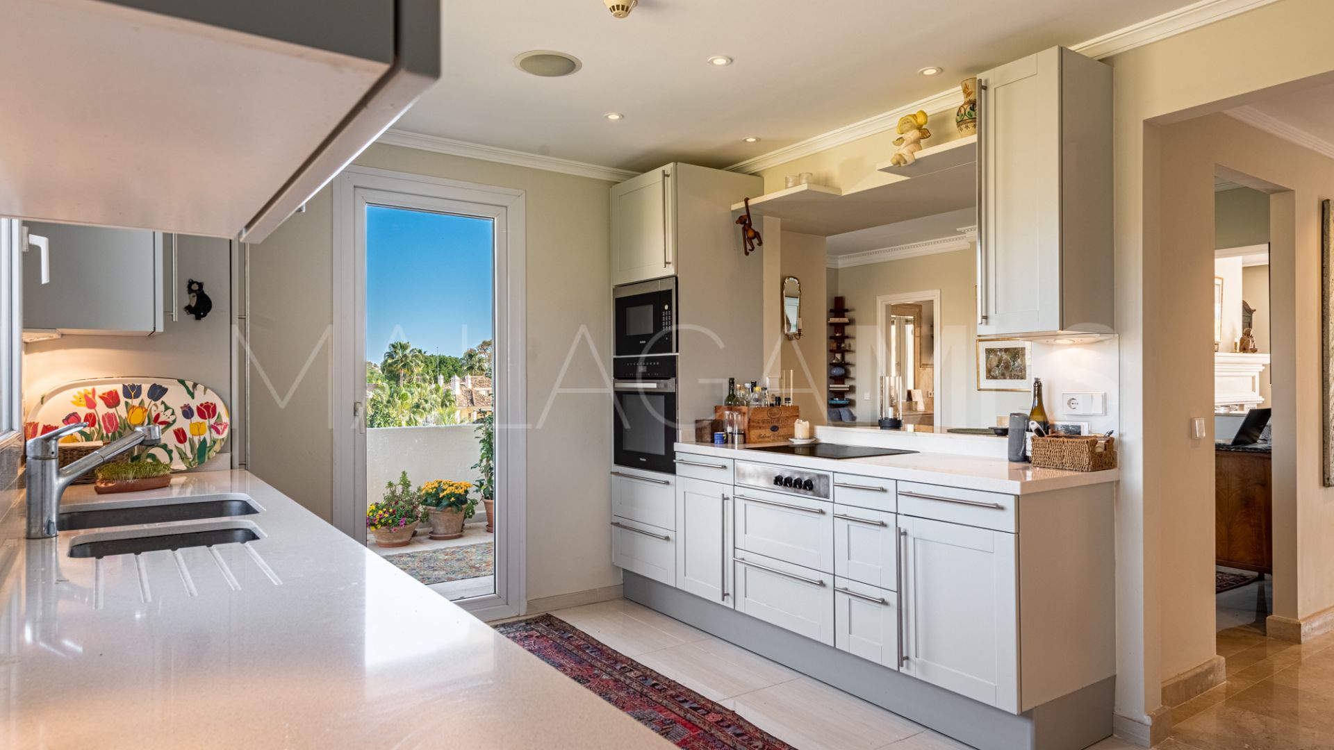 Atico duplex for sale in Las Alamandas de 3 bedrooms