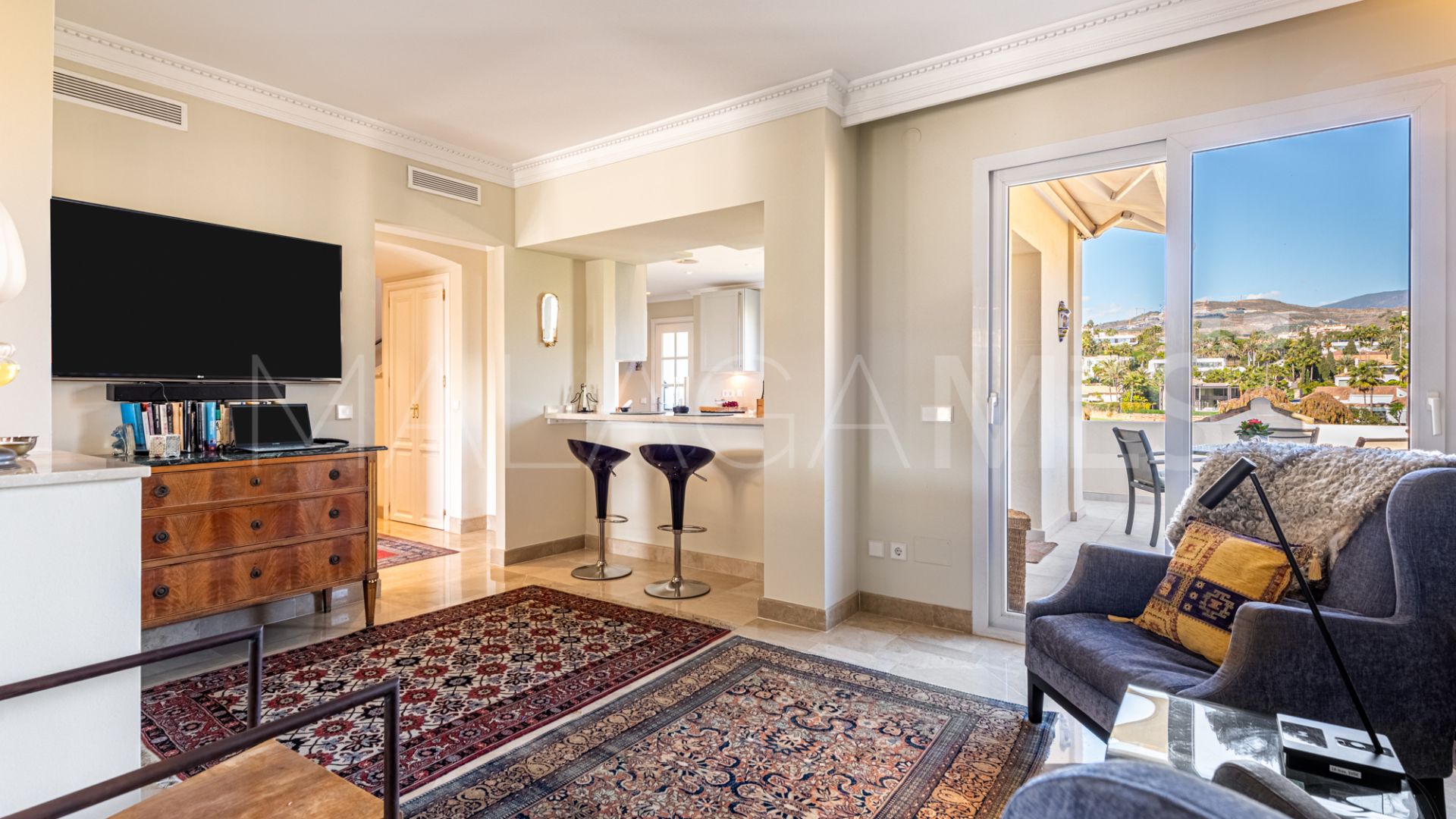 Atico duplex for sale in Las Alamandas de 3 bedrooms