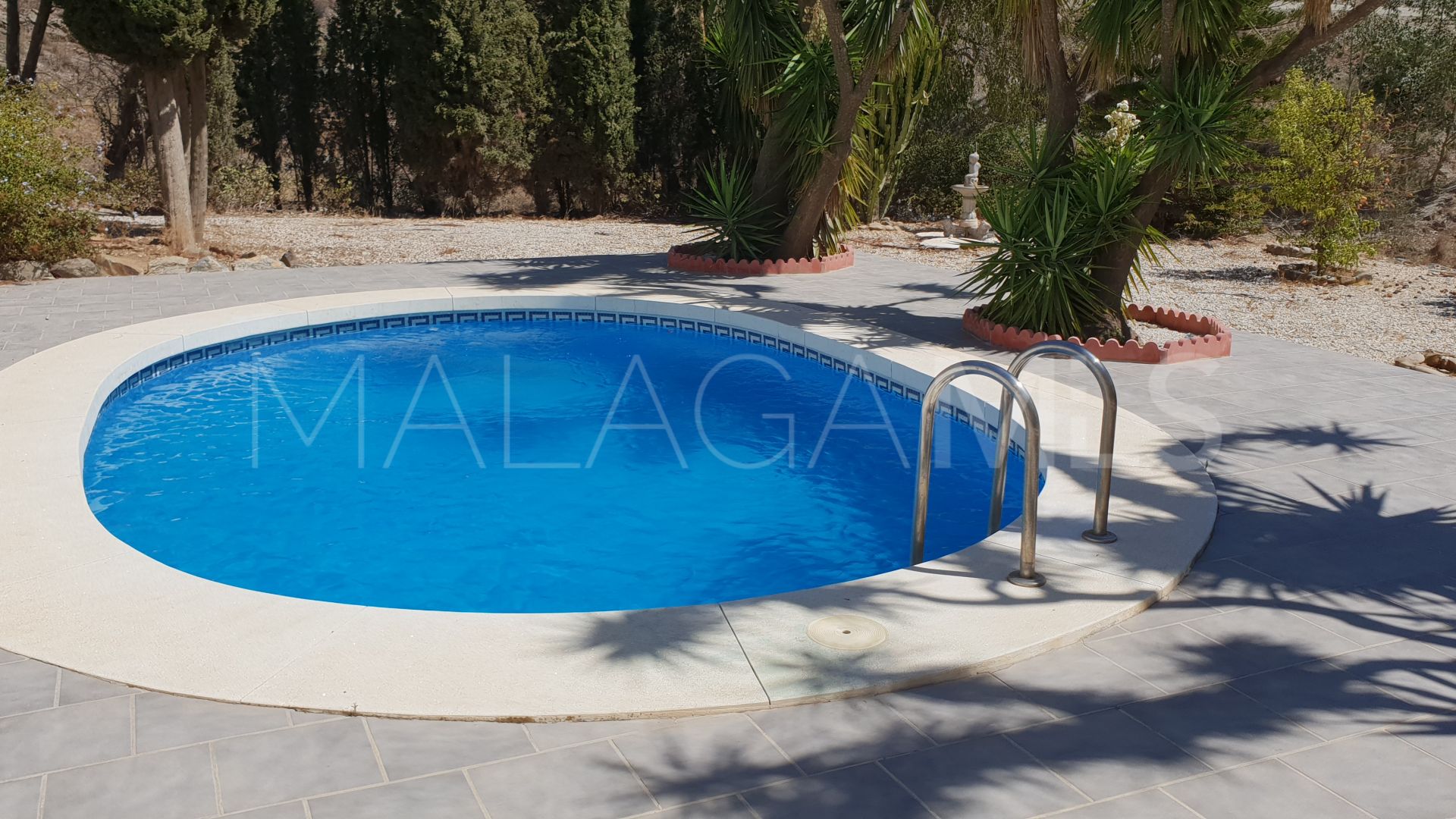 Landhaus for sale in Malaga - Campanillas