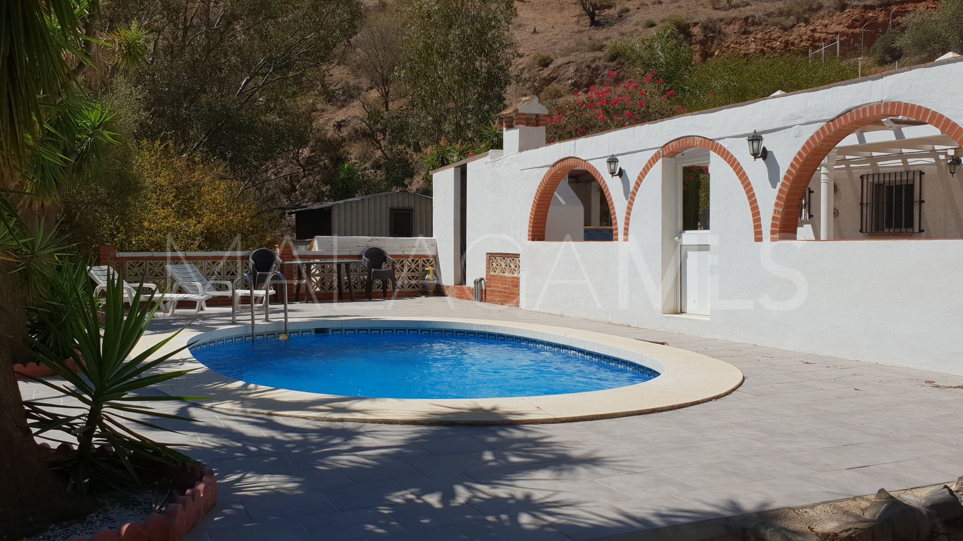 Landhaus for sale in Malaga - Campanillas