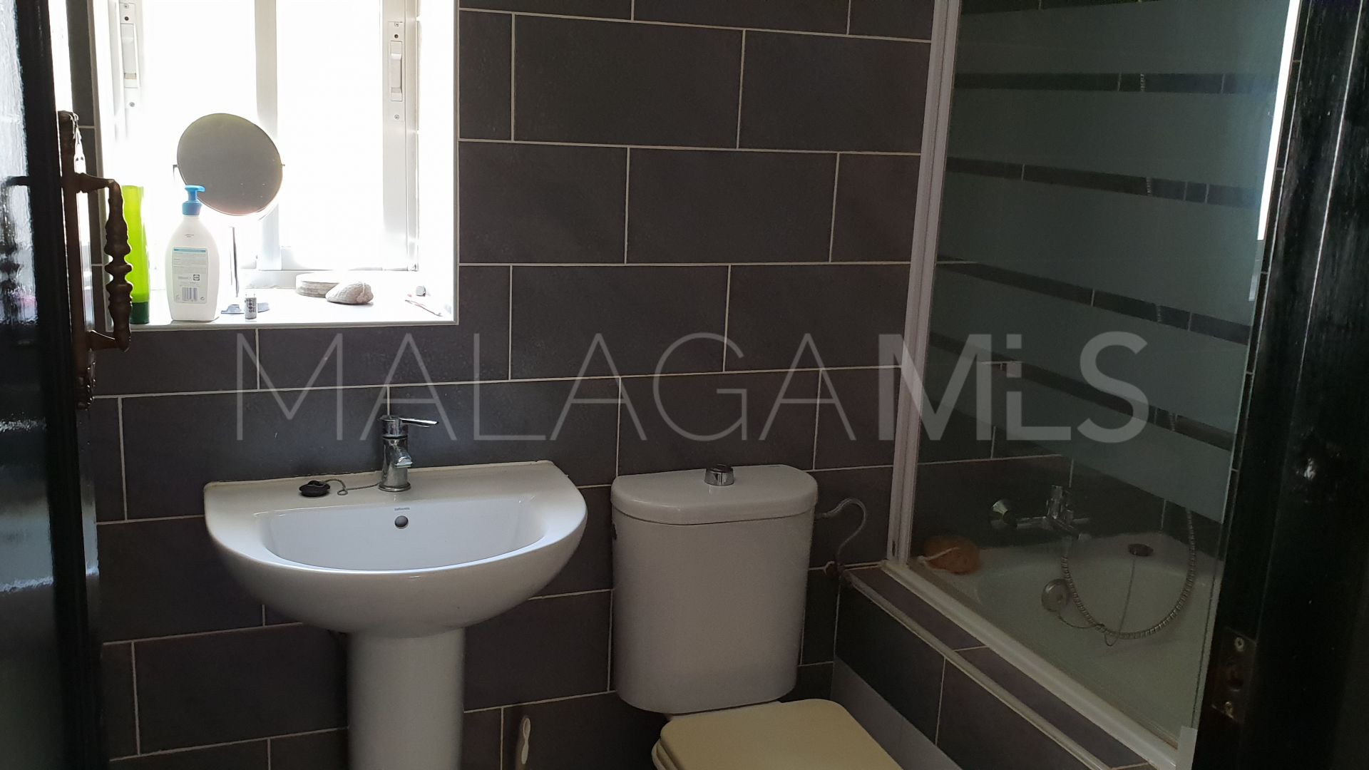 Landhaus for sale in Malaga - Campanillas