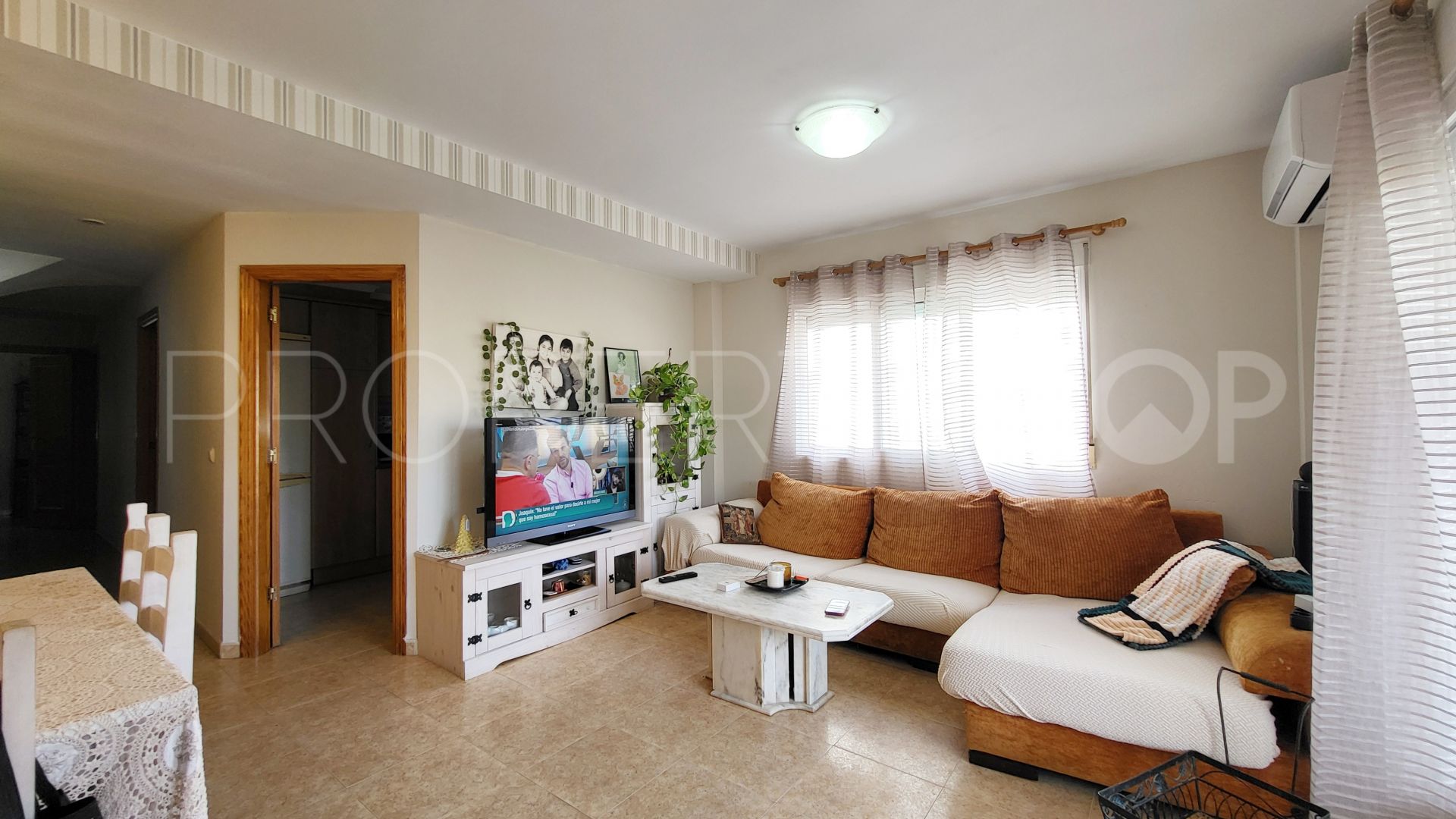 3 bedrooms apartment for sale in Oliva