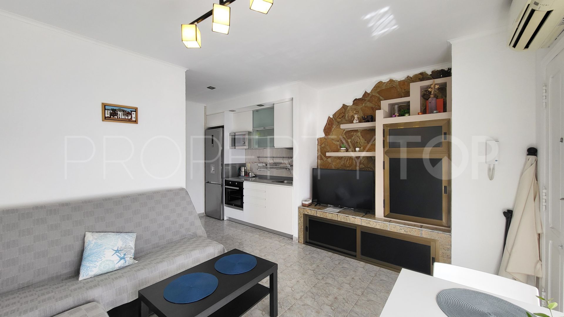 Apartamento en venta con 1 dormitorio en Oliva